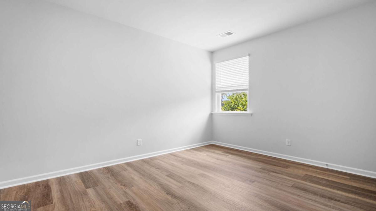305 Royal Fern Lane Property Photo 31