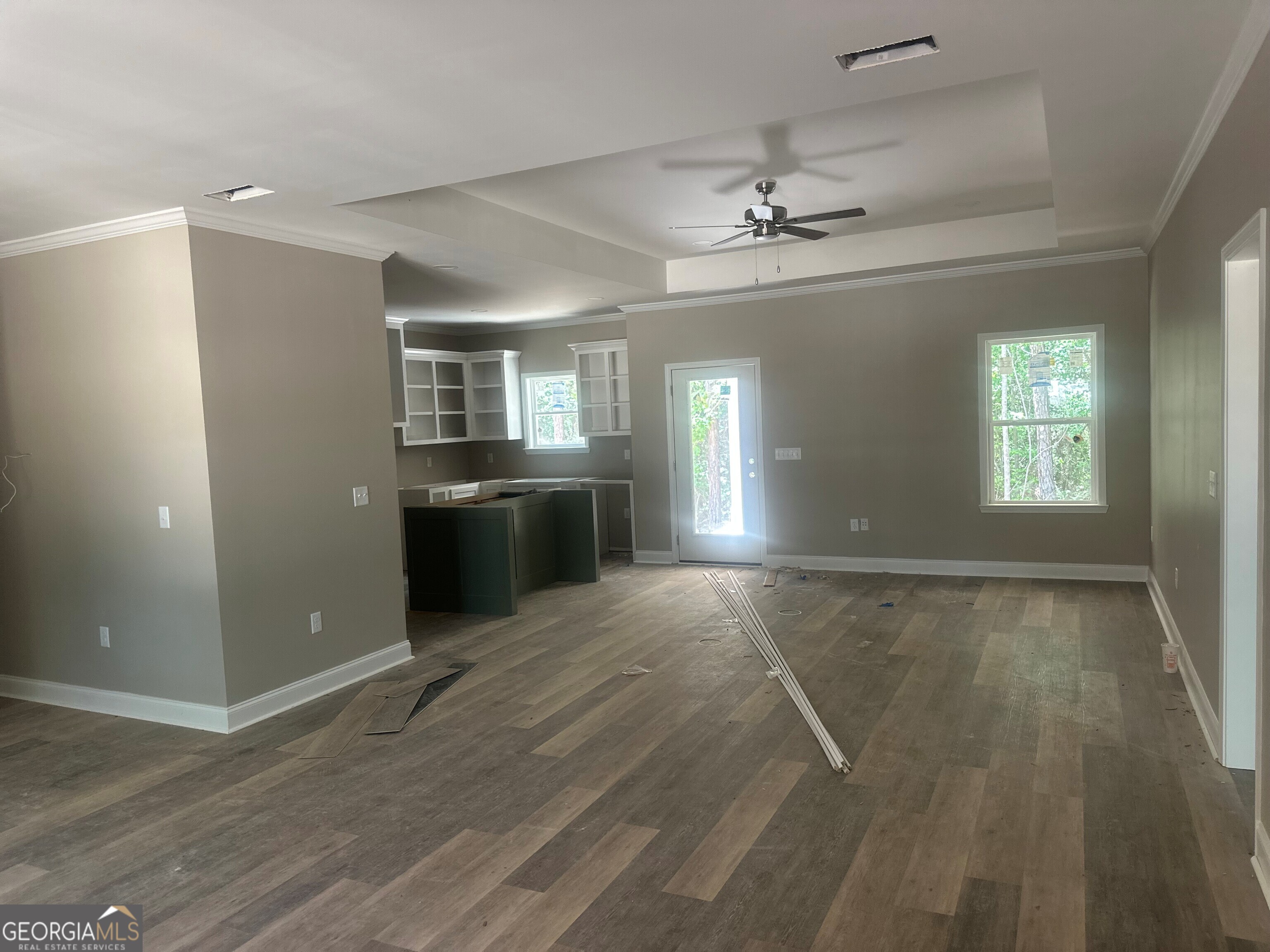 415 Woodridge Lane Property Photo 4