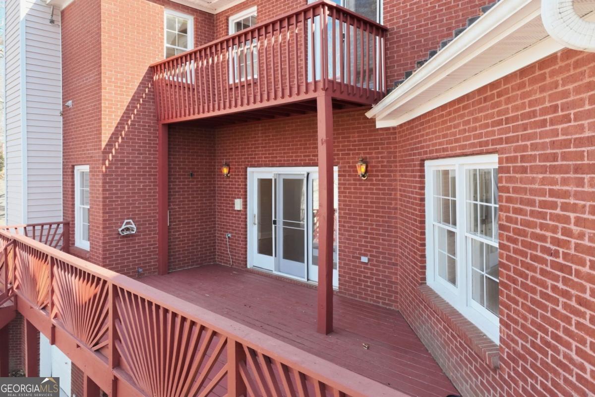 2857 Bridgeview Drive Property Photo 11