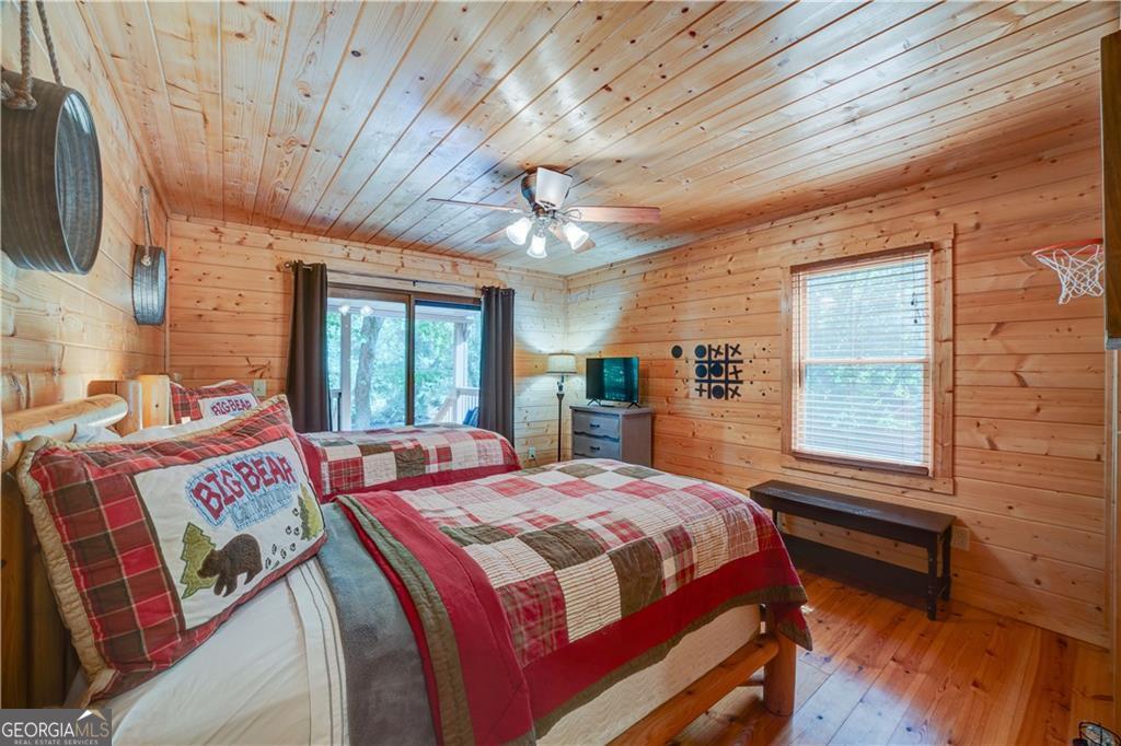 46 Floral Court Property Photo 12