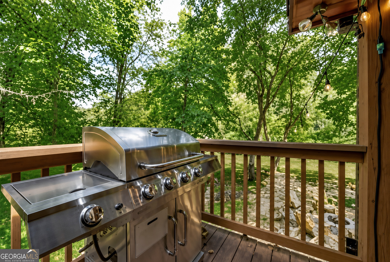46 Floral Court Property Photo 26