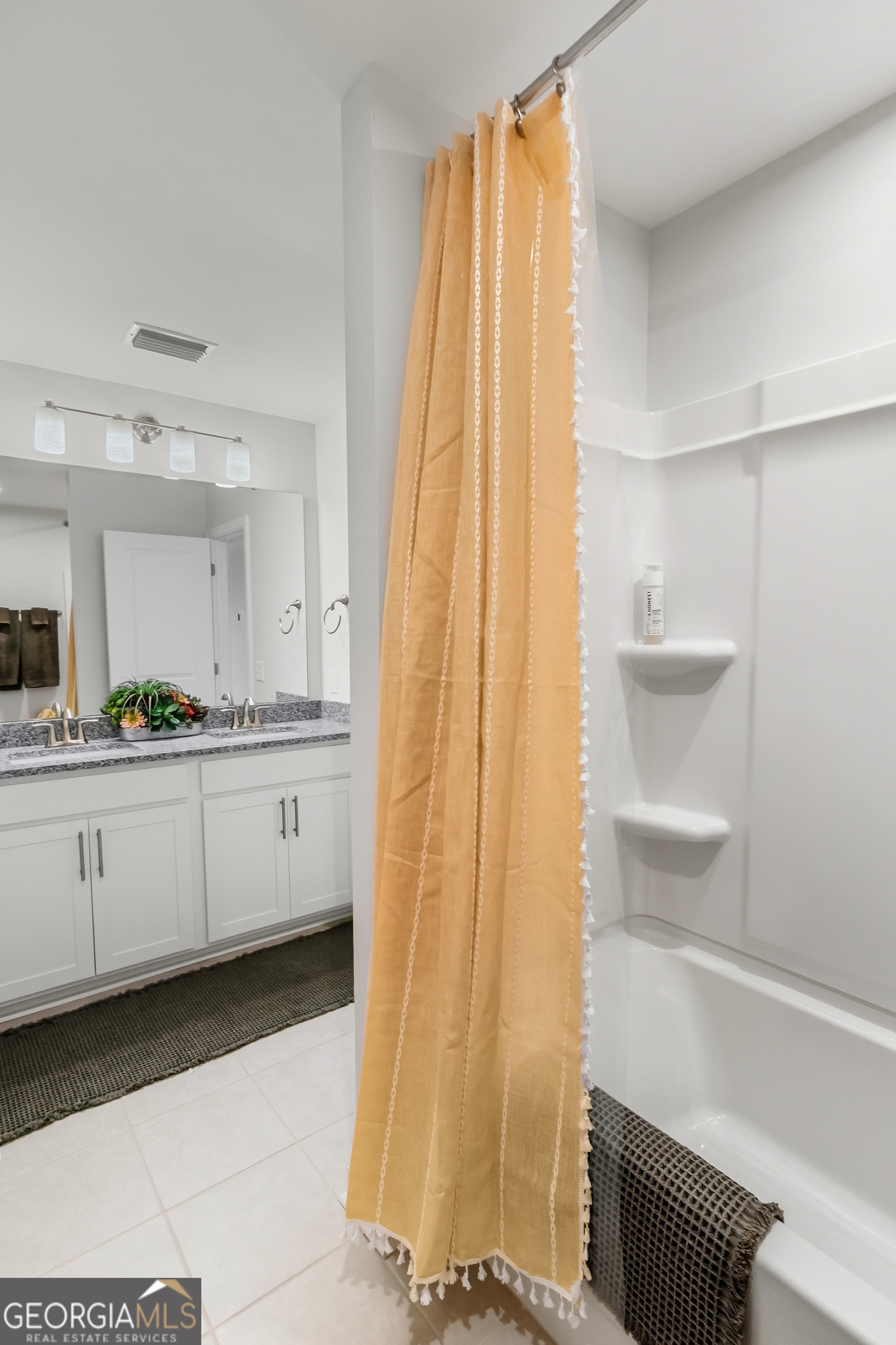 109 Sandy Bend Drive Property Photo 35