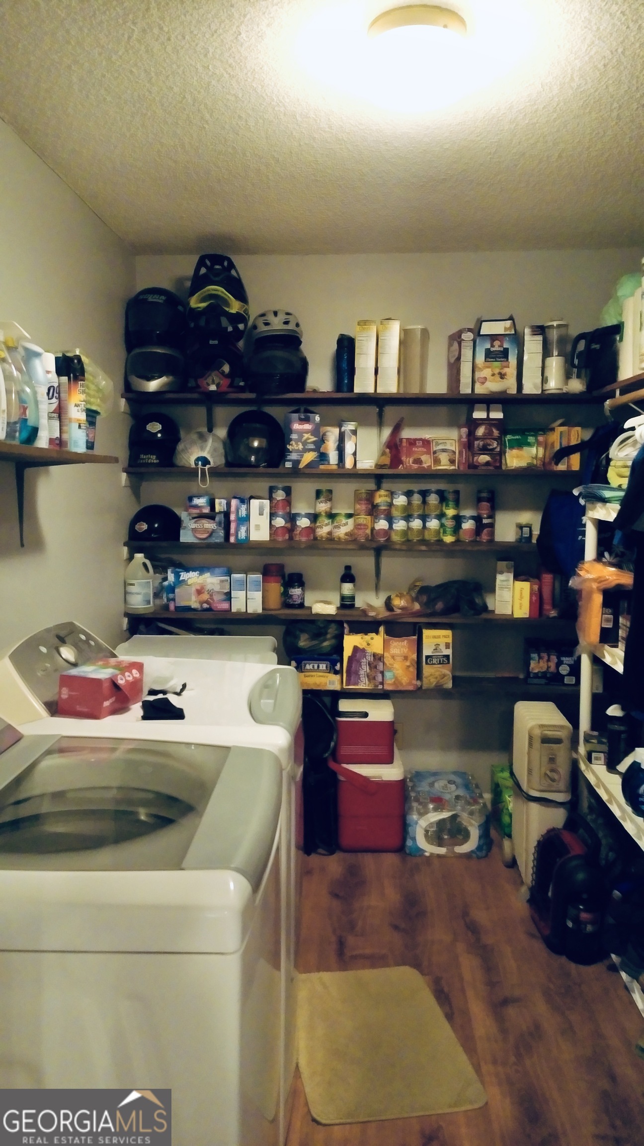 5351 Forest South Place Property Photo 6