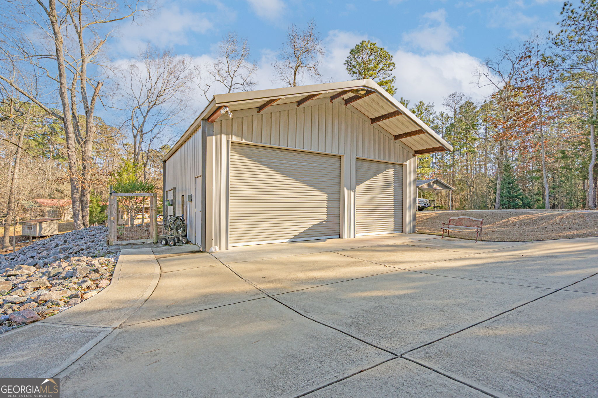 1012 Choctaw Drive Property Photo 4