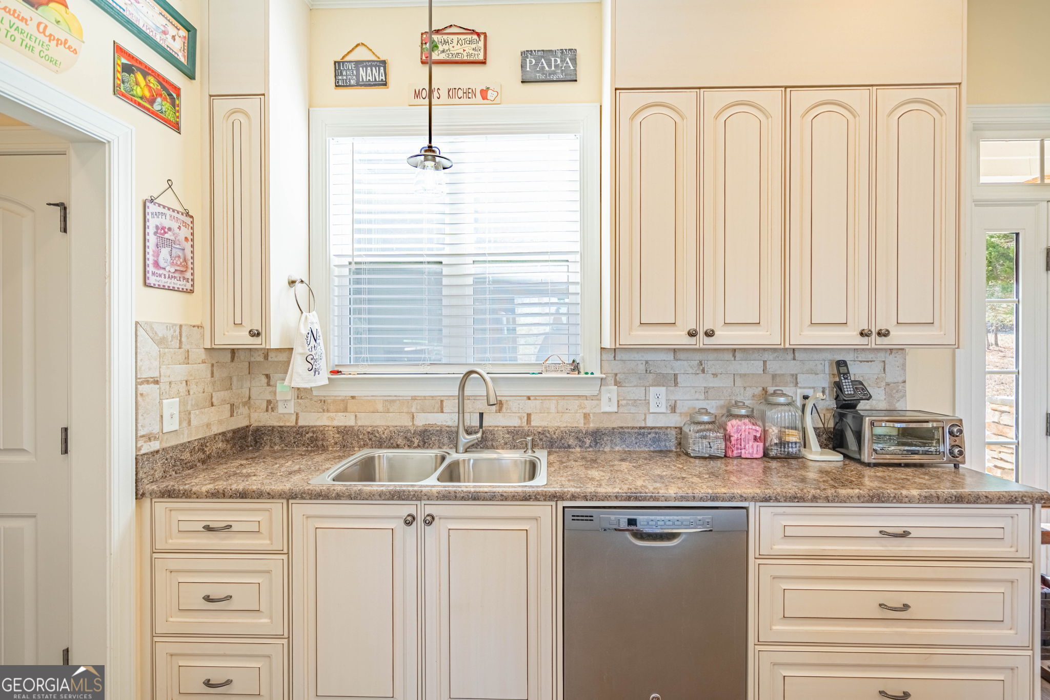 1012 Choctaw Drive Property Photo 14