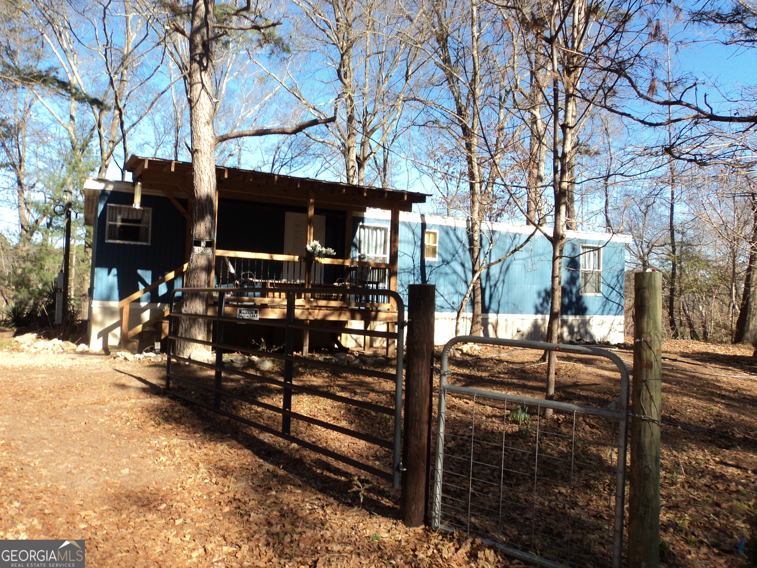 5429 Highway 123 Property Photo 2