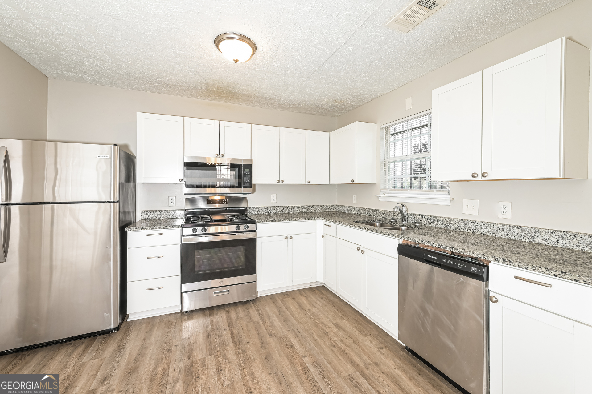 1211 To Lani Court Property Photo 6