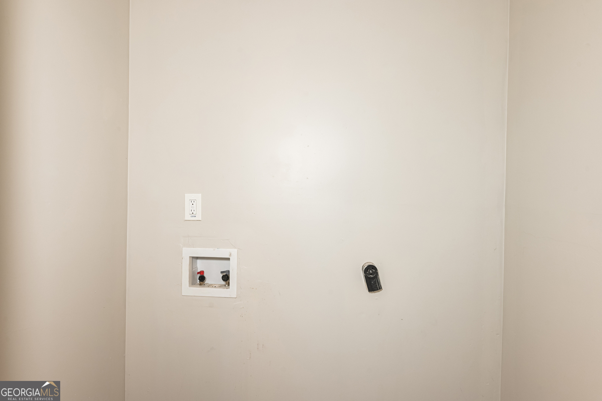 1211 To Lani Court Property Photo 8