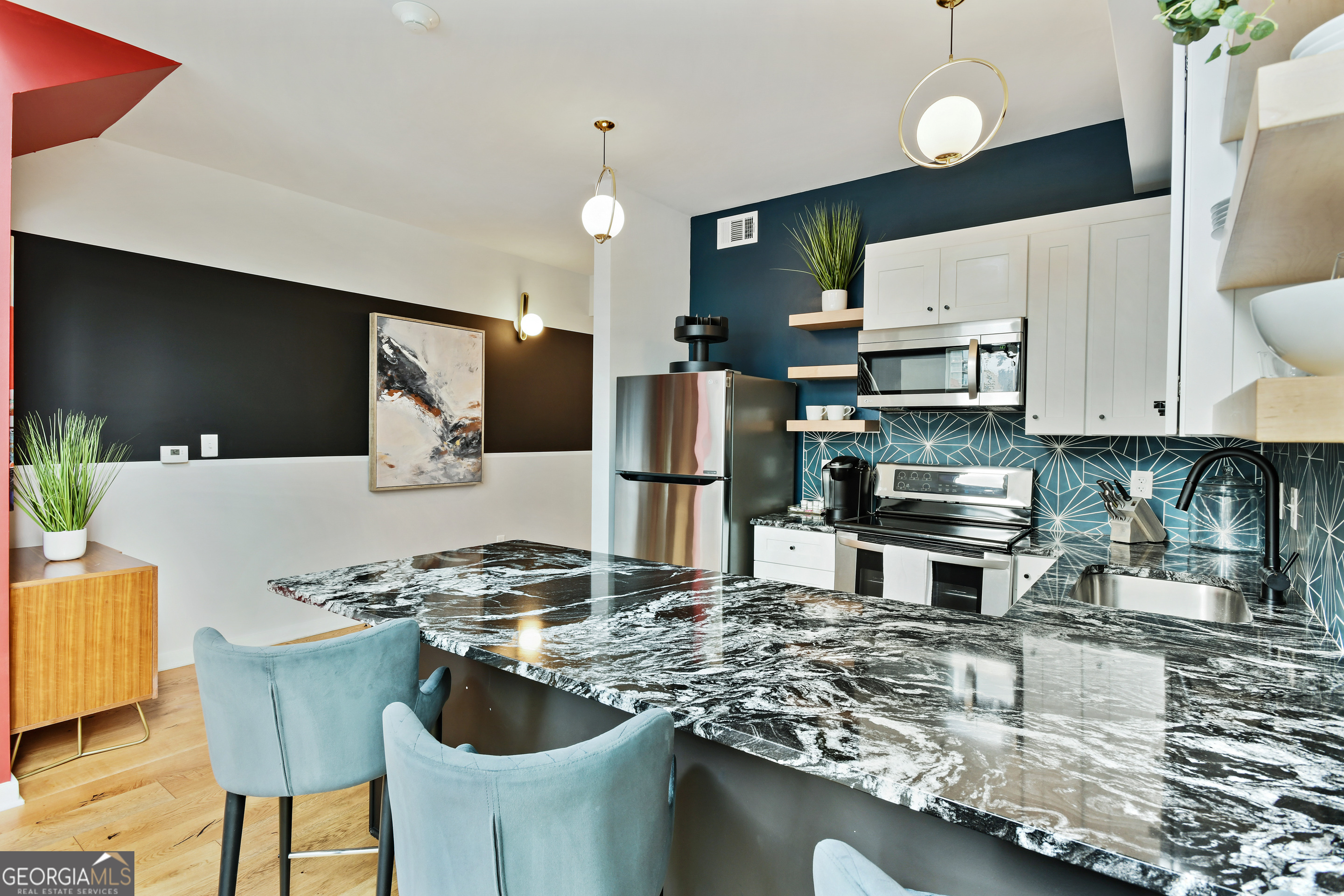 208 12th Street Ne # 304 Property Photo 11