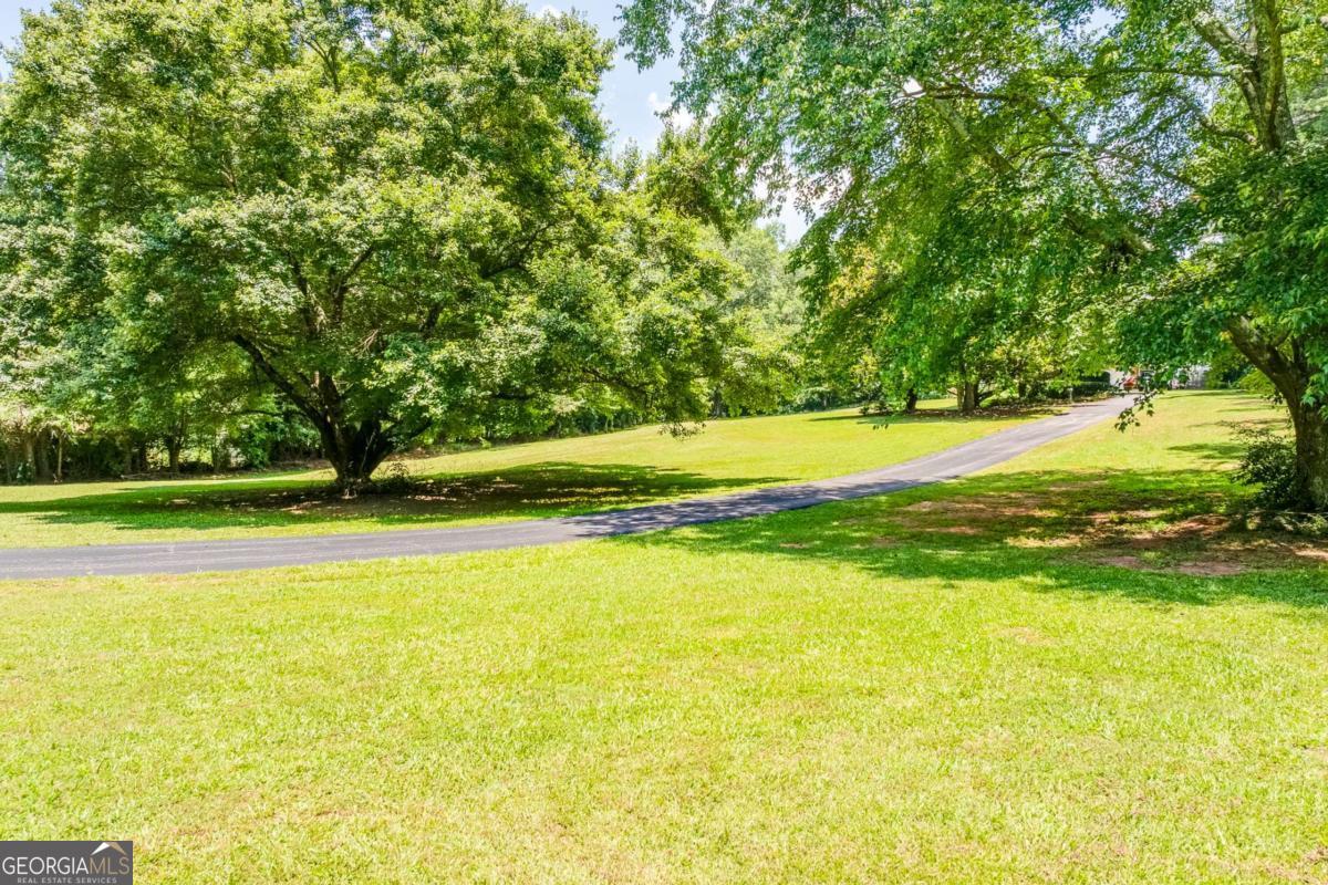 6180 Old Jefferson Road Property Photo 4