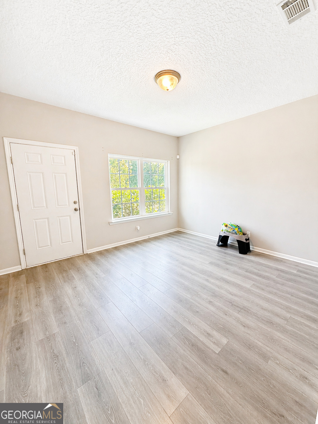 1343 Talmadge Road Property Photo 6