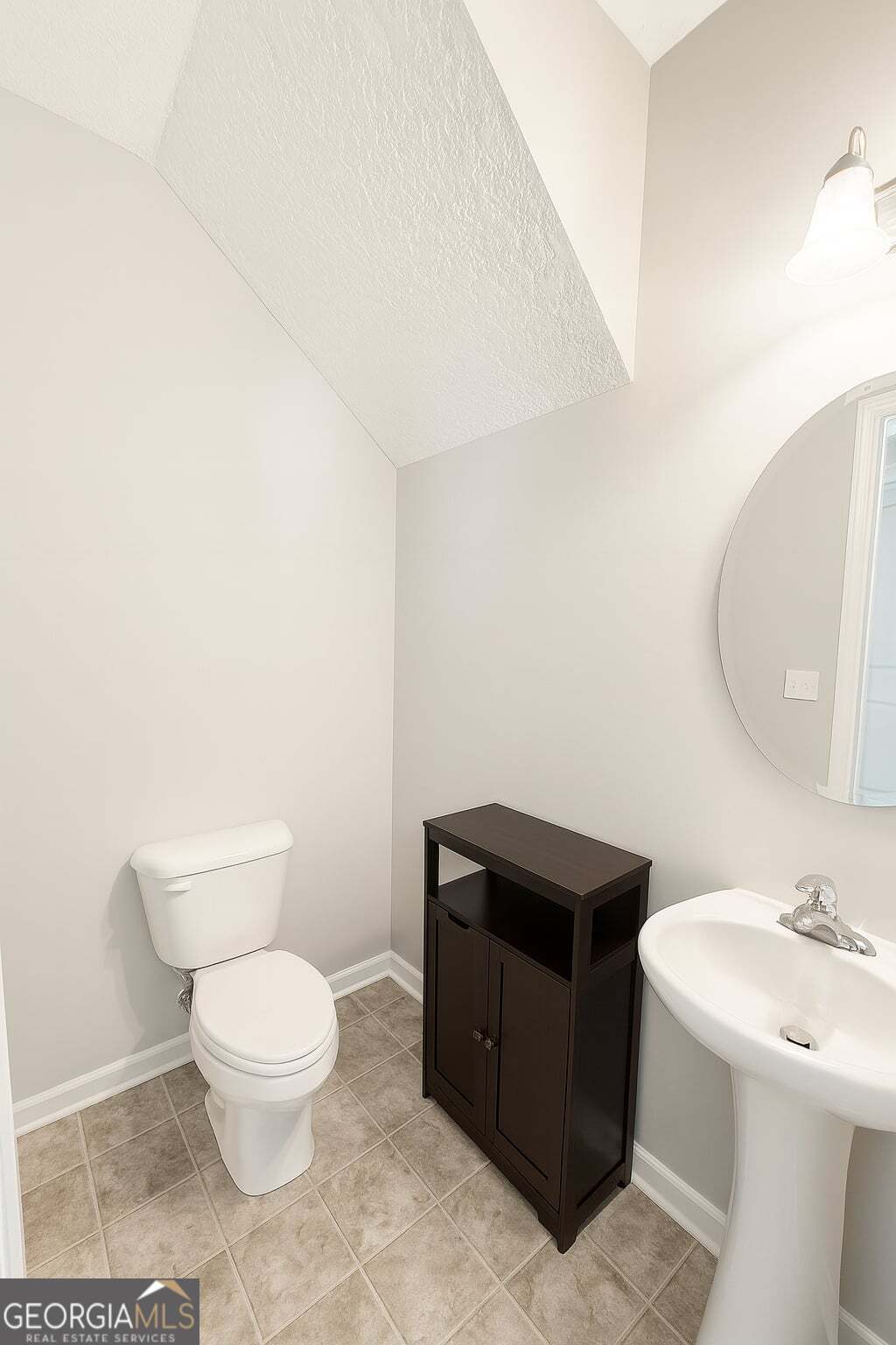 1343 Talmadge Road Property Photo 13