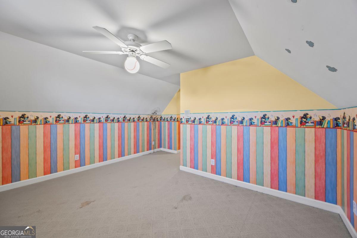 6000 Eagle Close Lane Property Photo 4