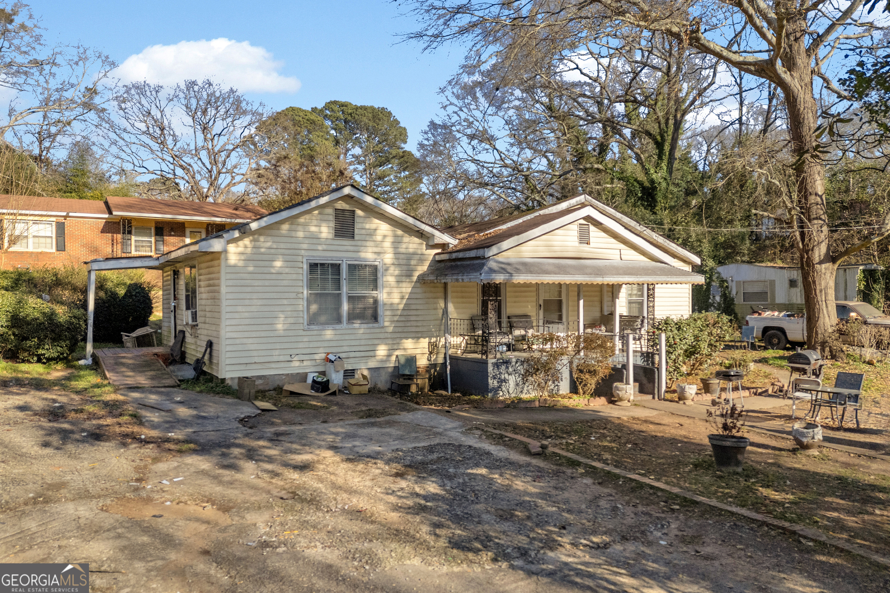 373 Arch Street Property Photo 2