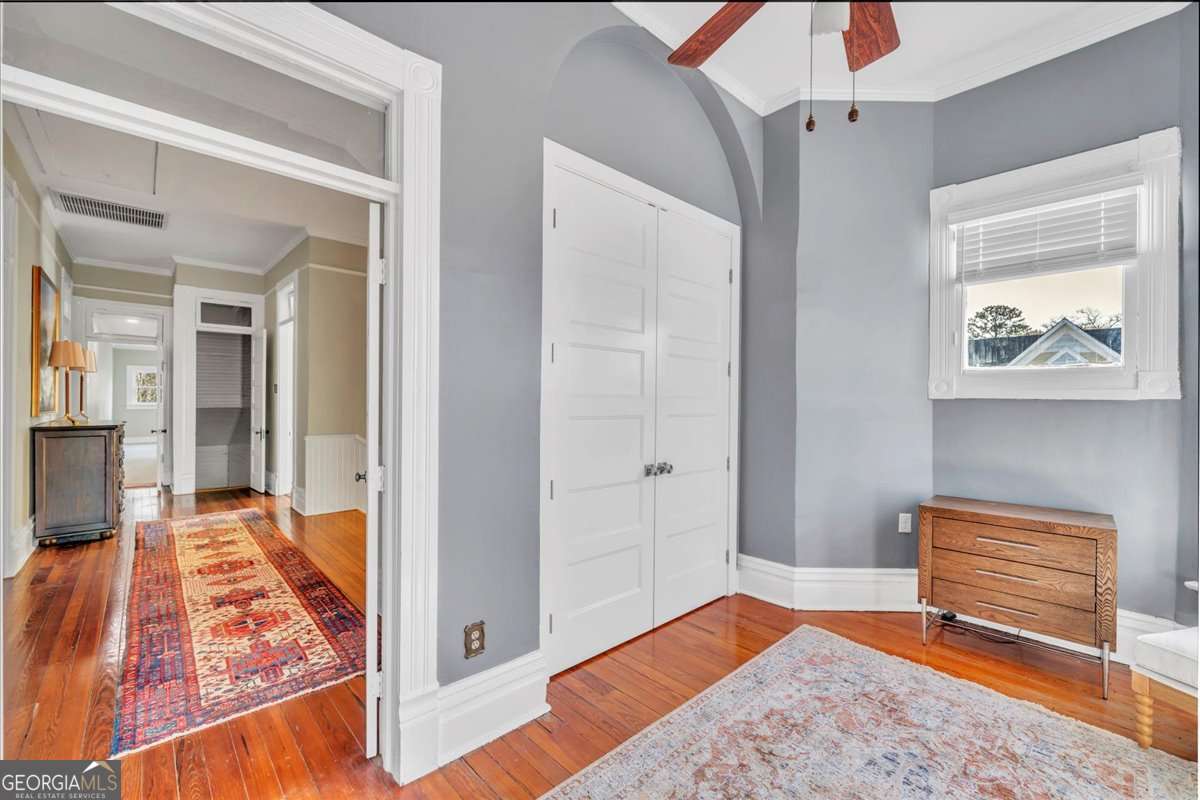 522 S Lee Street Property Photo 40