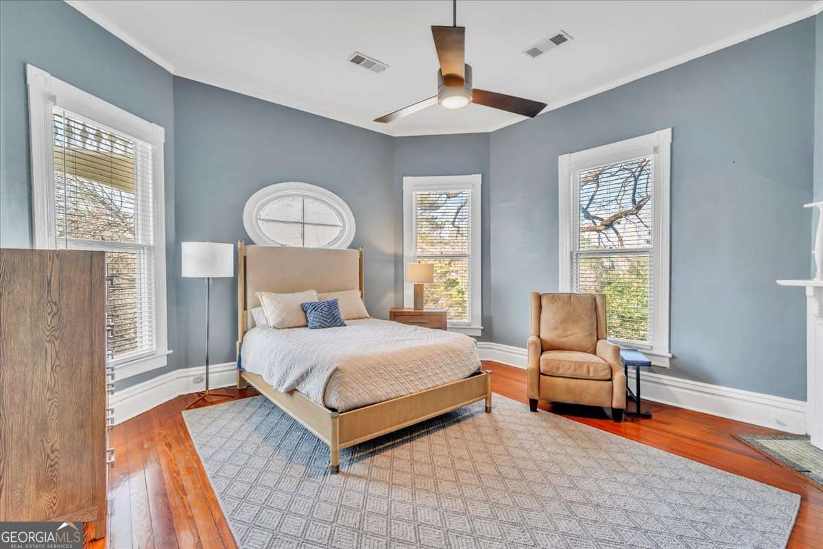 522 S Lee Street Property Photo 42