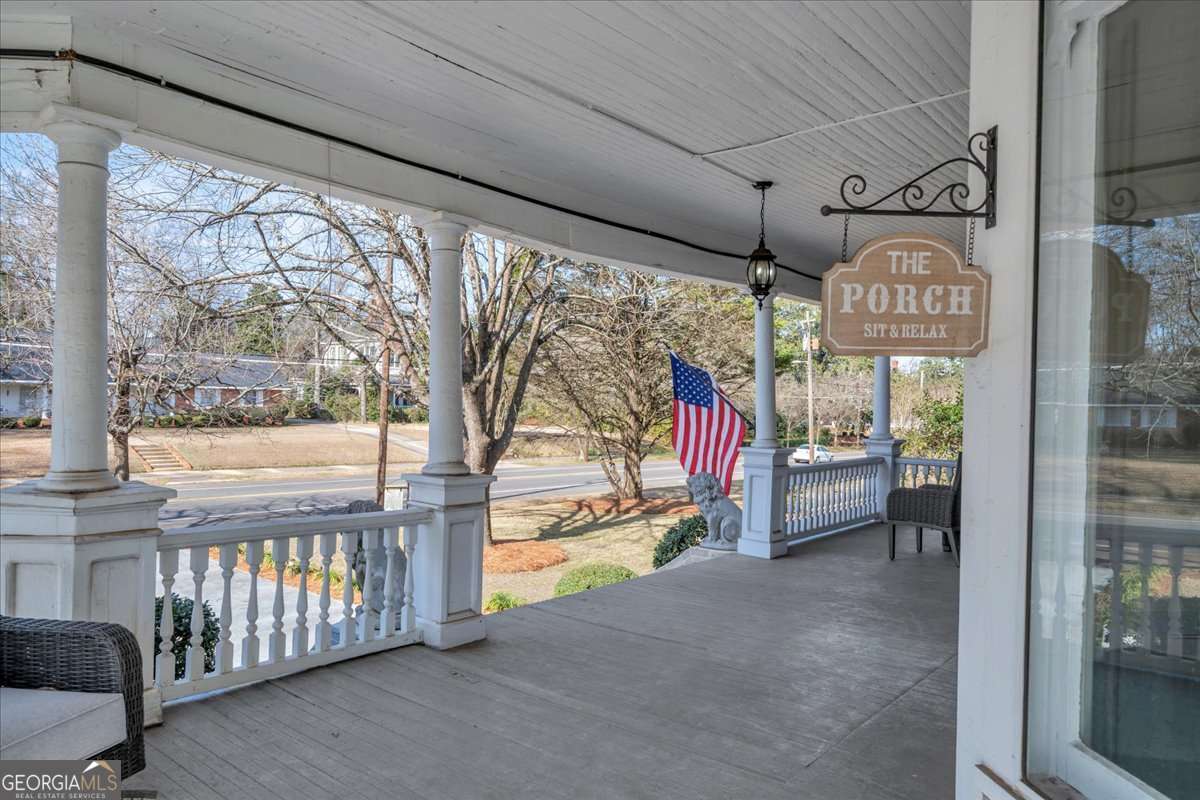 522 S Lee Street Property Photo 84