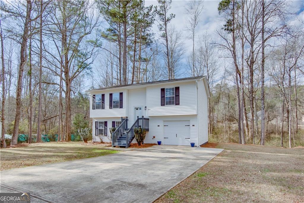 871 Tall Deer Drive Property Photo 3