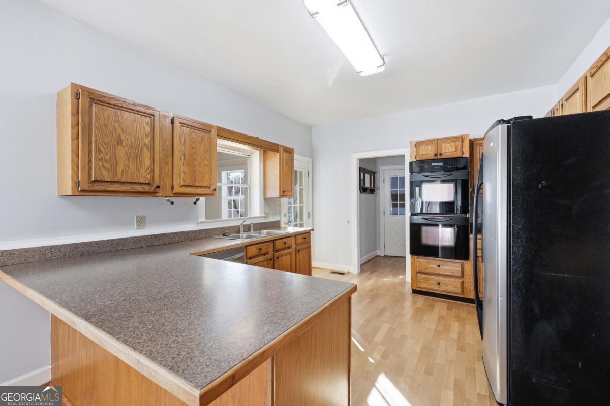 2453 Basin Court Property Photo 14