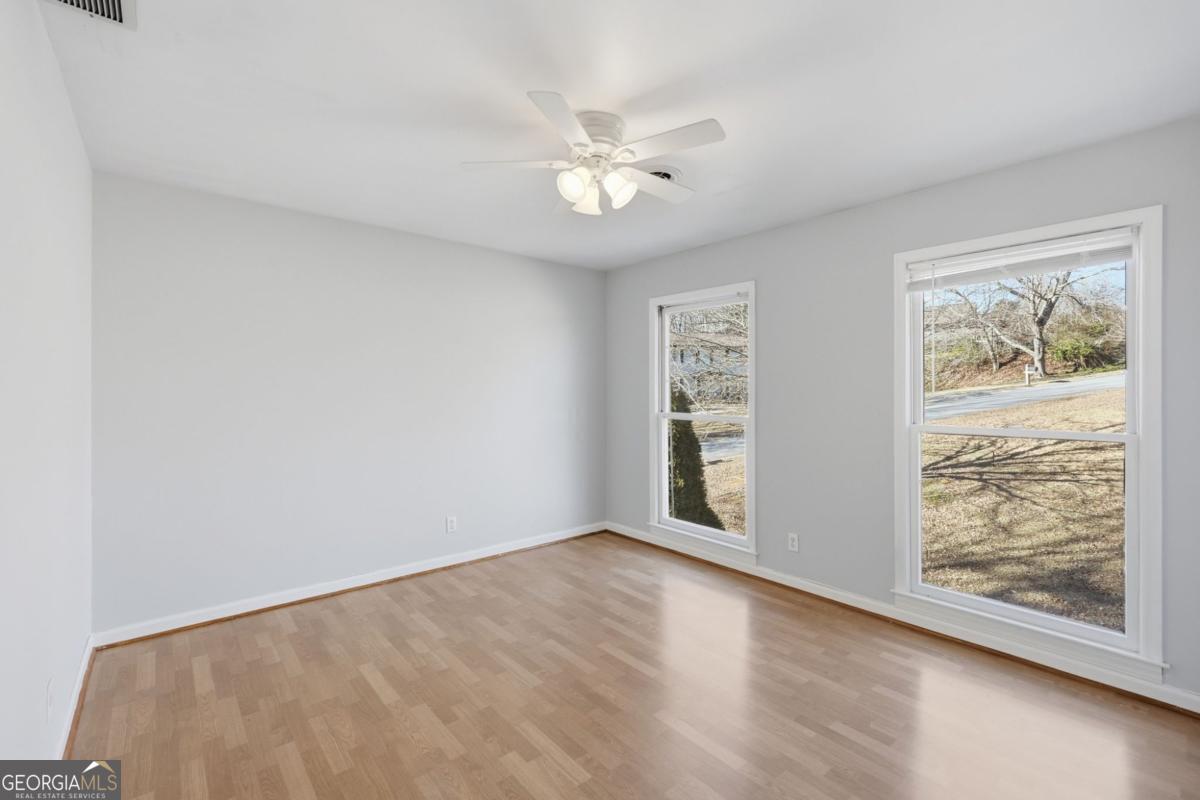 2453 Basin Court Property Photo 32