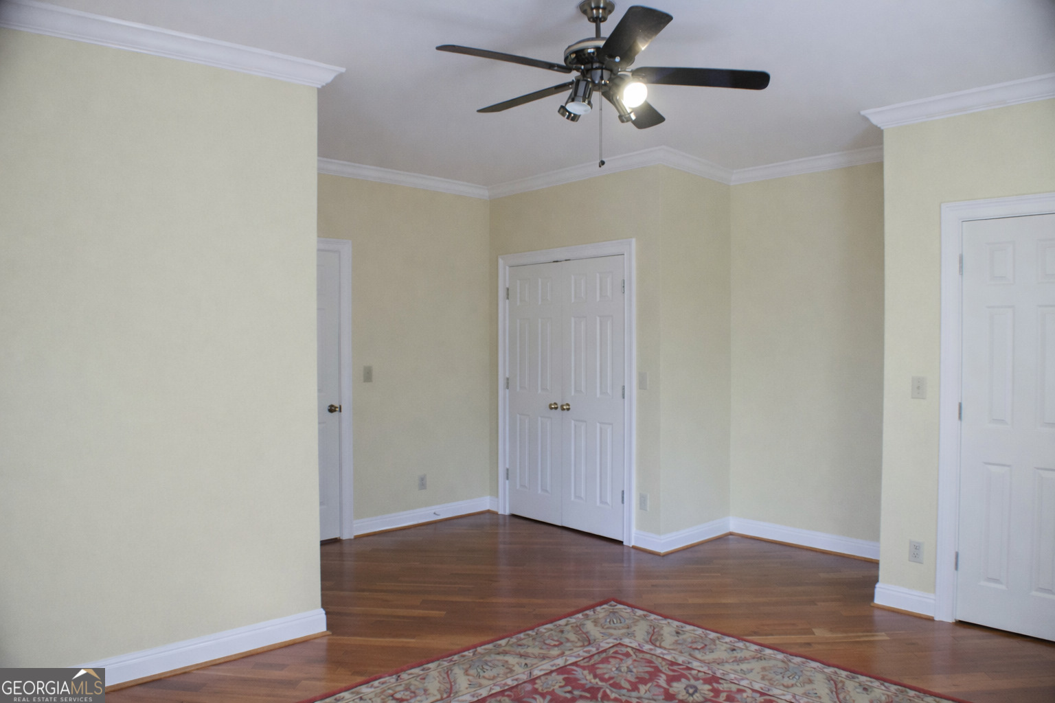4 Townview Road Se Property Photo 13