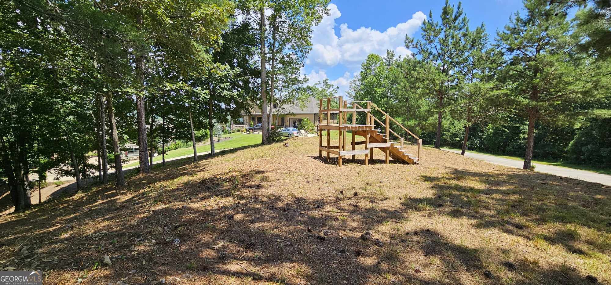 915 N Edgewater Trail Property Photo 3