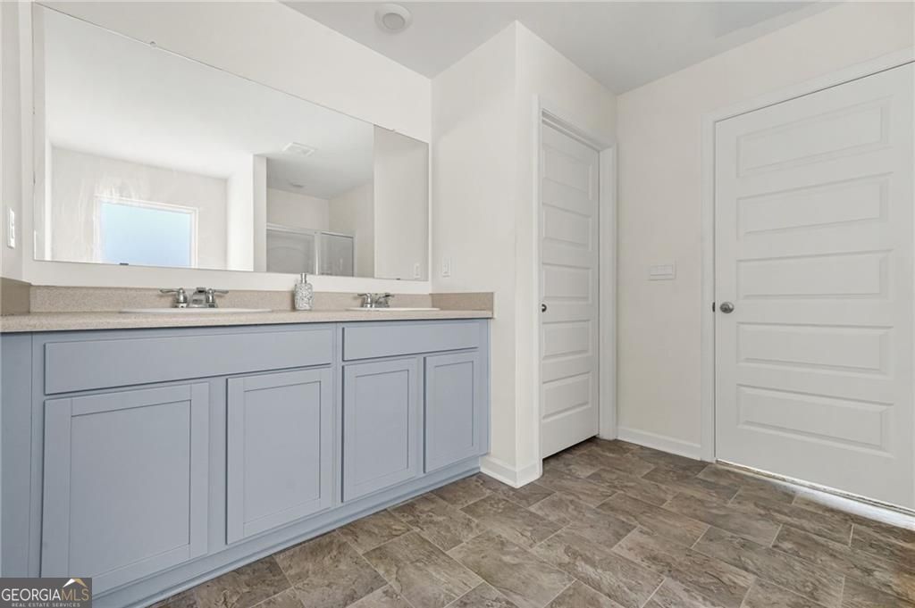 32 Graham Campbell Lane Property Photo 23