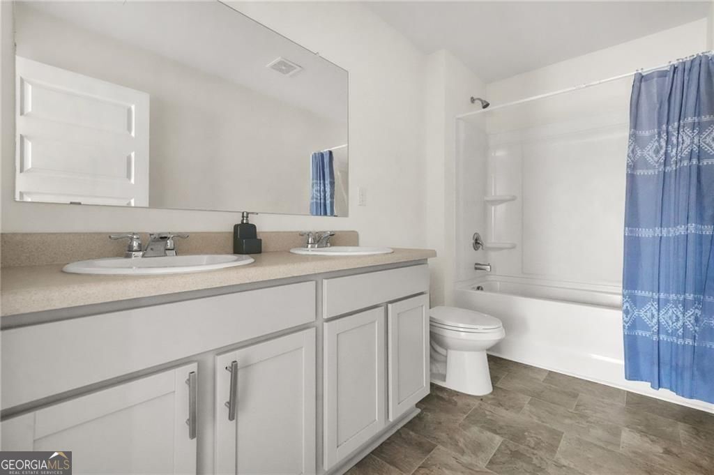 32 Graham Campbell Lane Property Photo 39