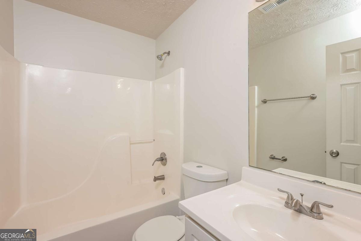 113 Garden Walk Property Photo 19
