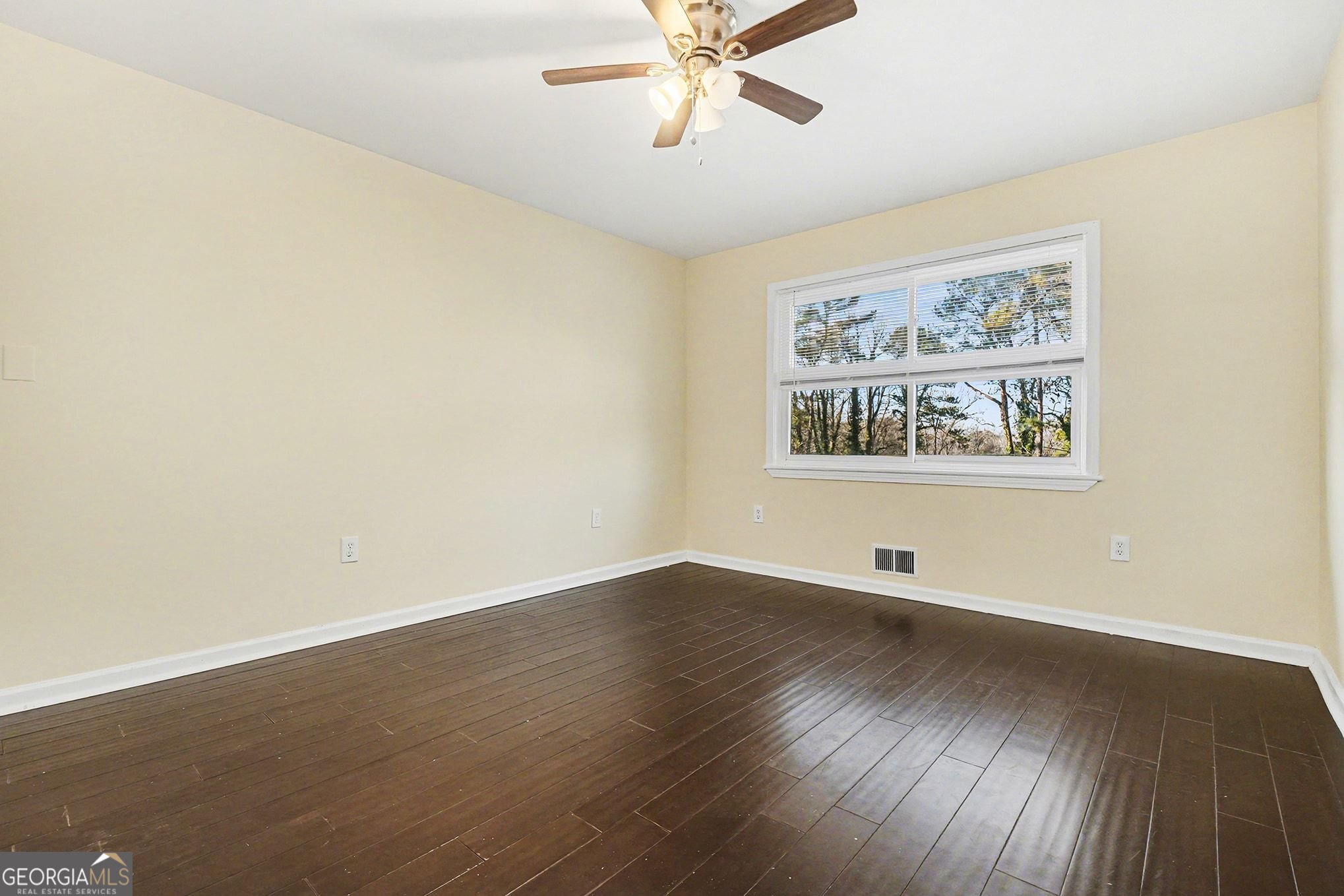 2494 Glenrock Drive Property Photo 17