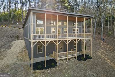 324 Golden Eagle Drive Property Photo 1