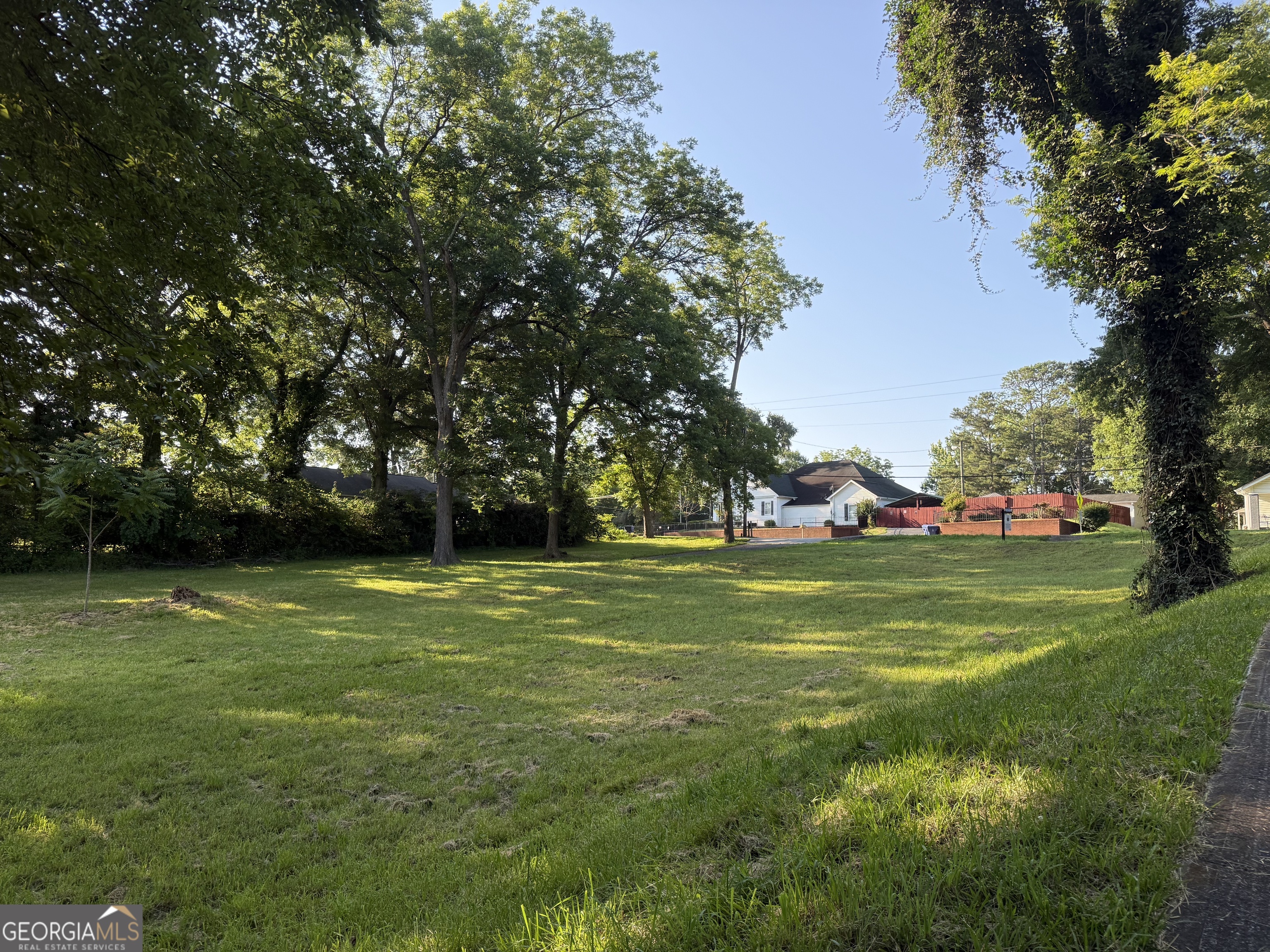 175 Polk Avenue Property Photo 1
