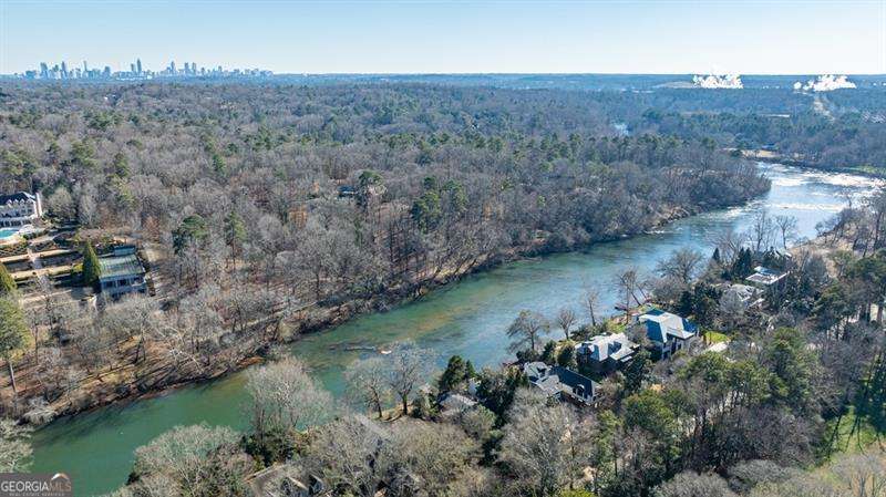 3941 Paces Ferry Drive Se Property Photo 22