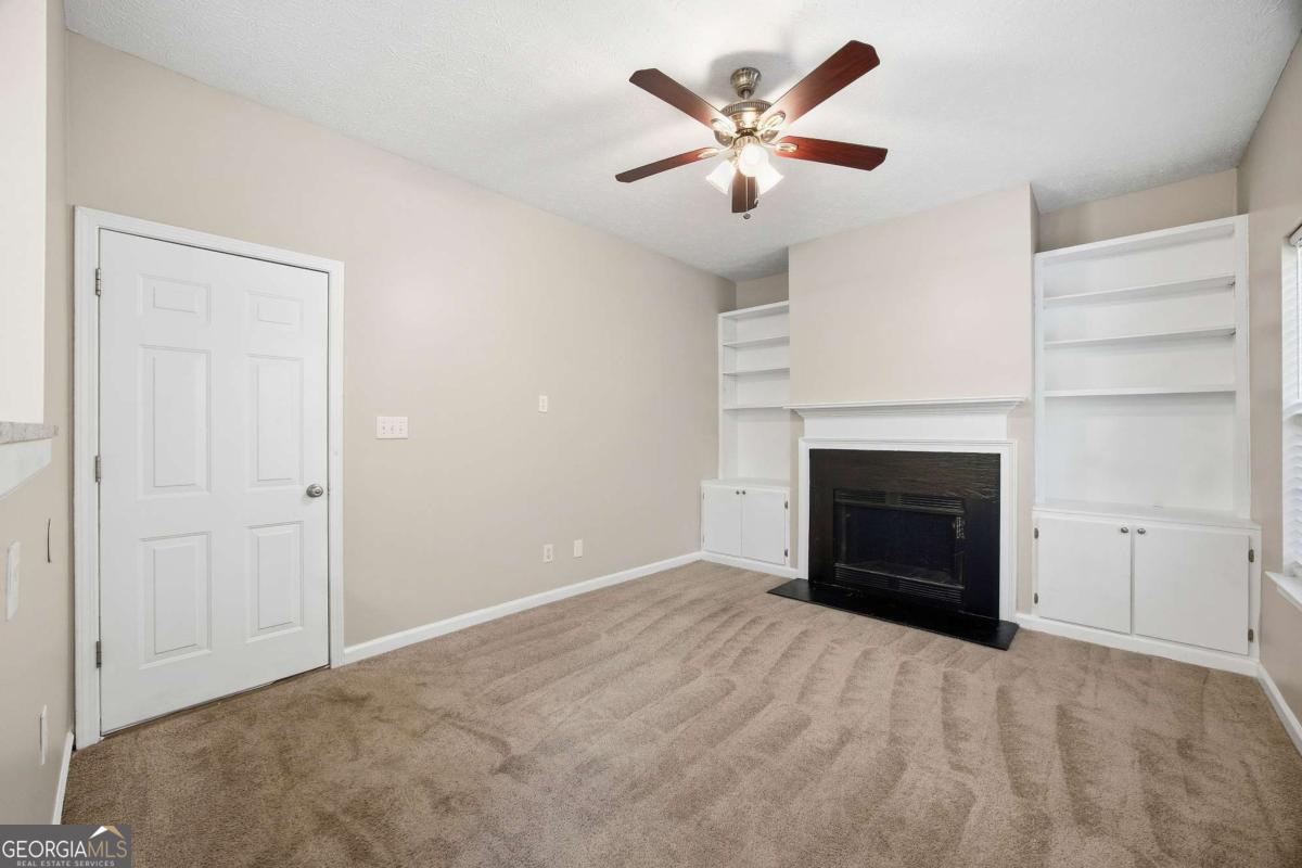 640 S Preston Court Property Photo 5