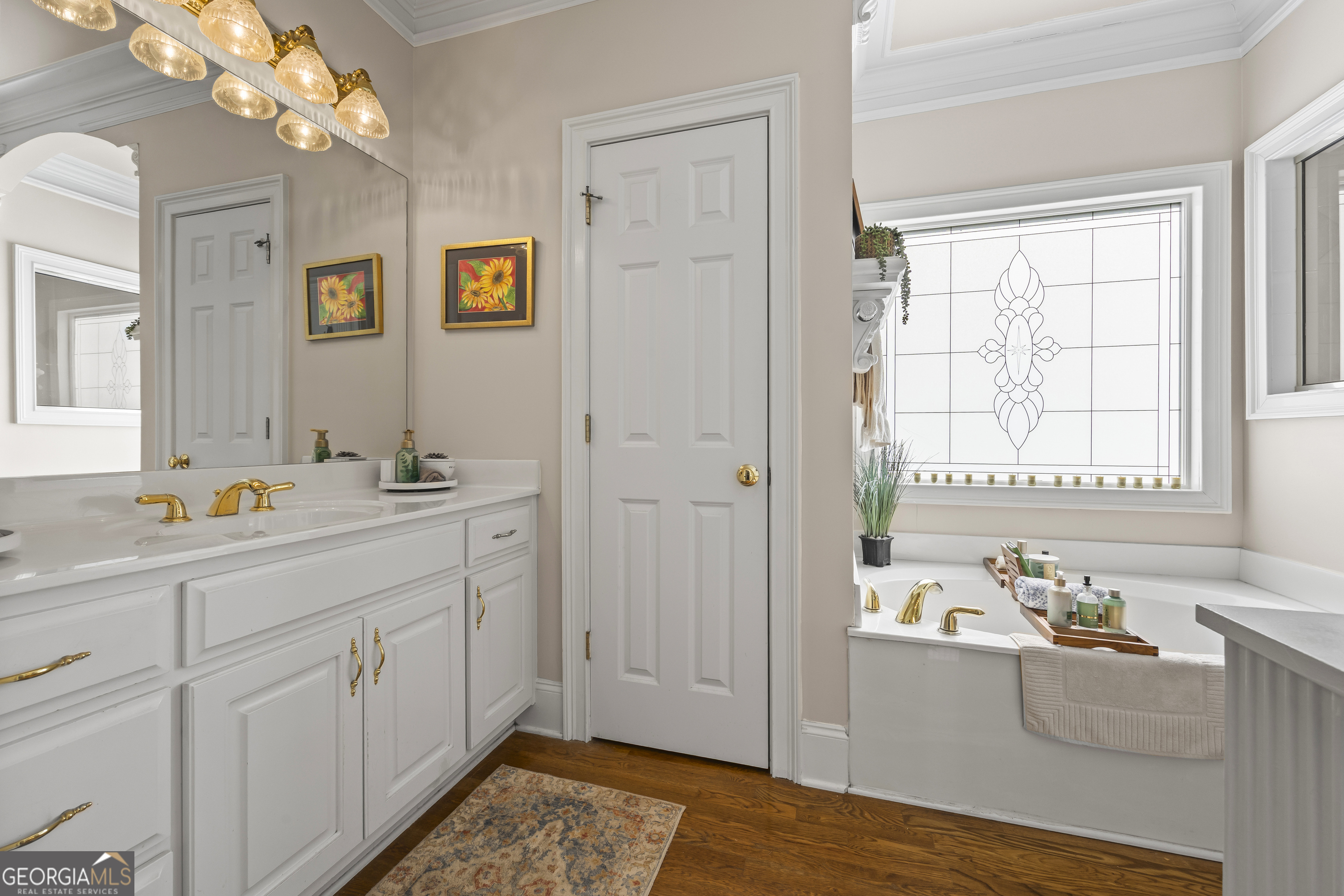 1060 Fox Hollow Court Property Photo 25