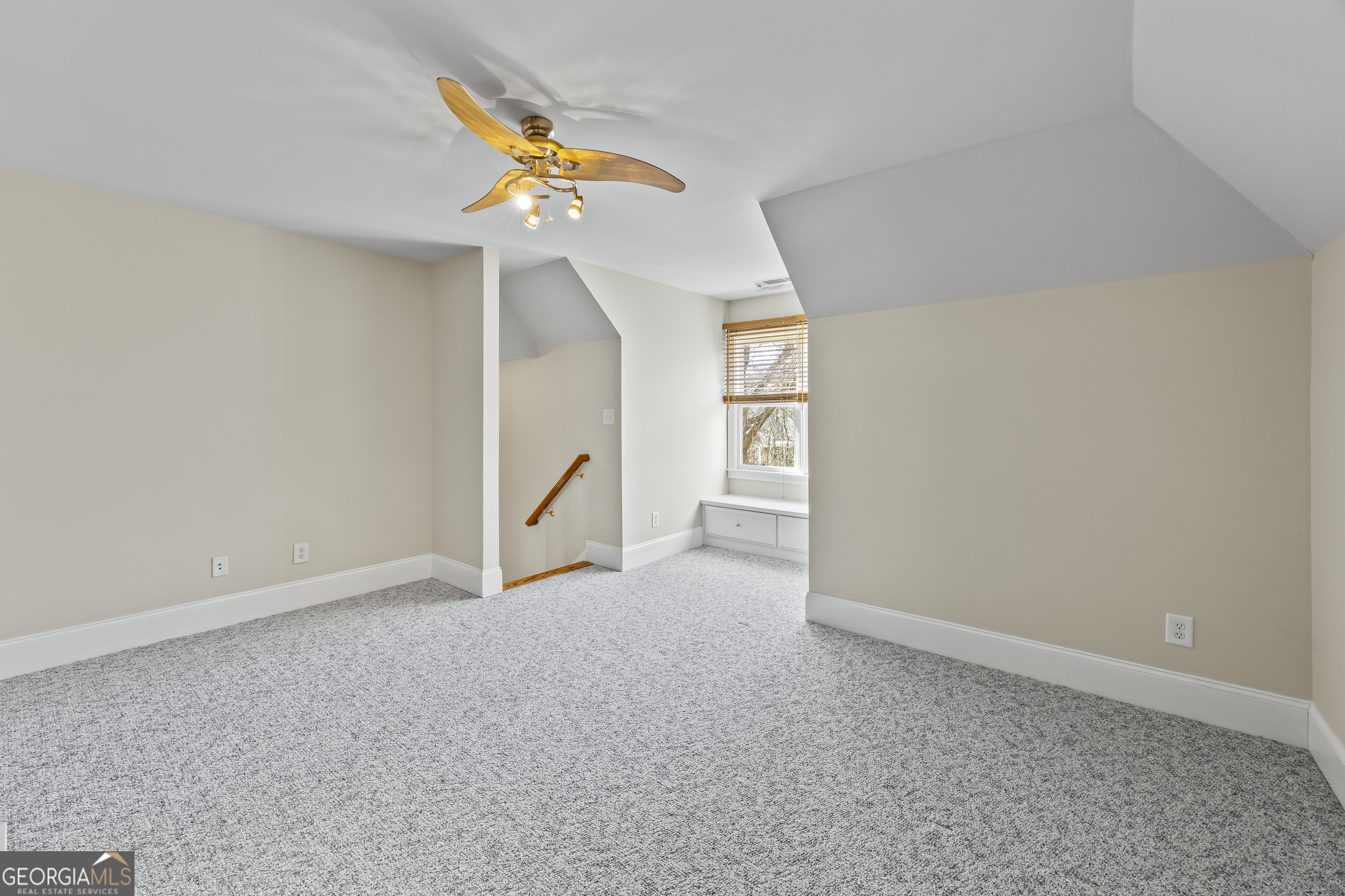 1060 Fox Hollow Court Property Photo 59