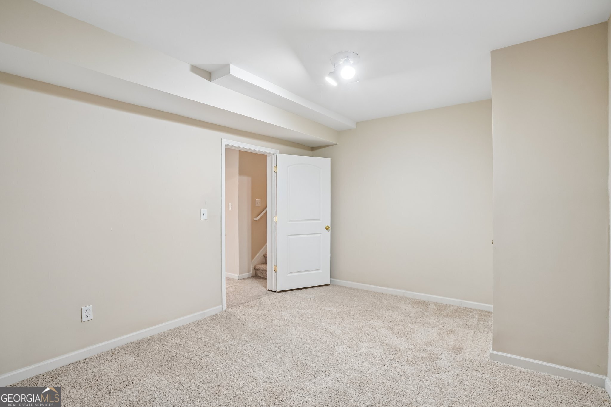531 Ashland Parkway Property Photo 37