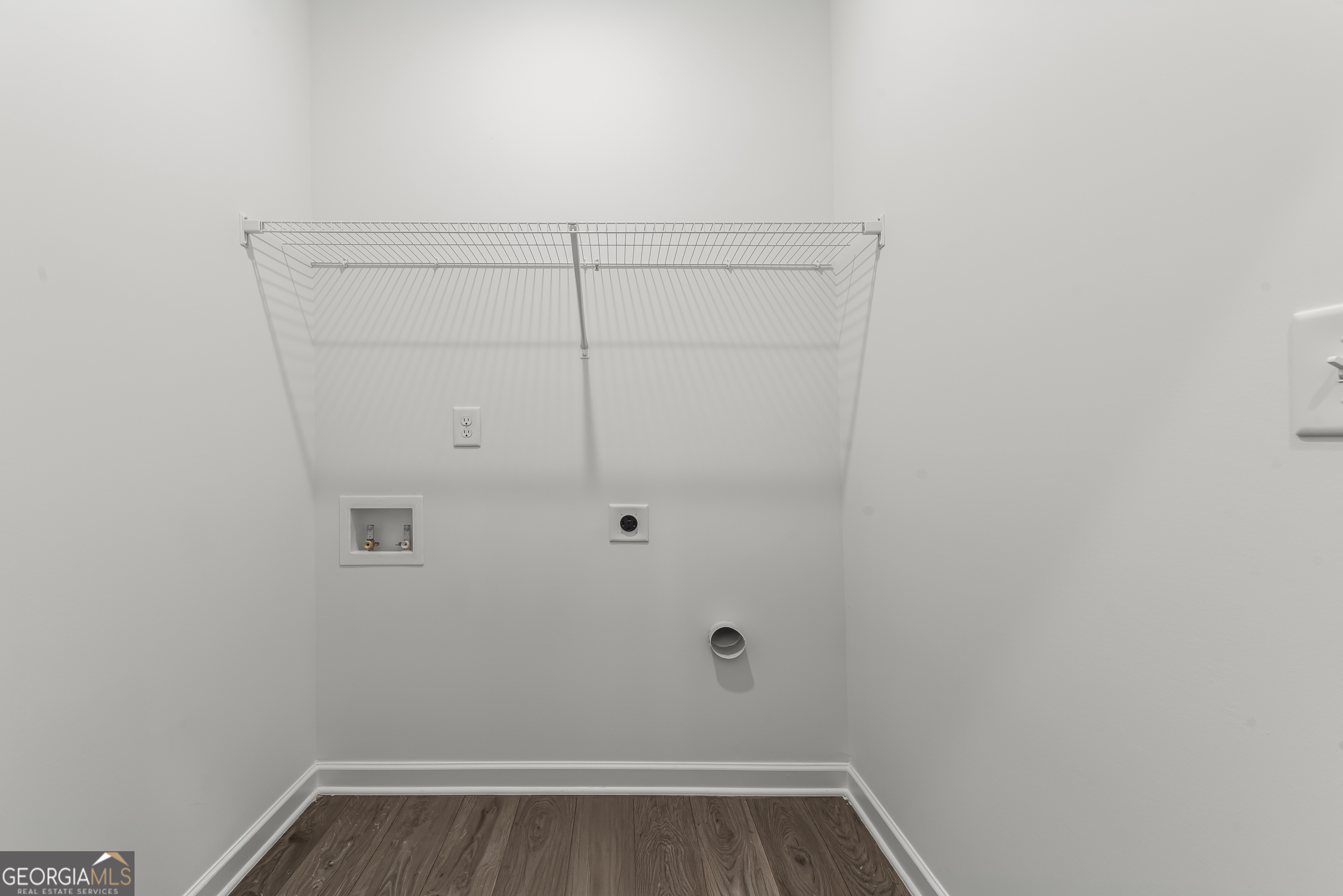 107 Cottage Grove Circle Property Photo 28
