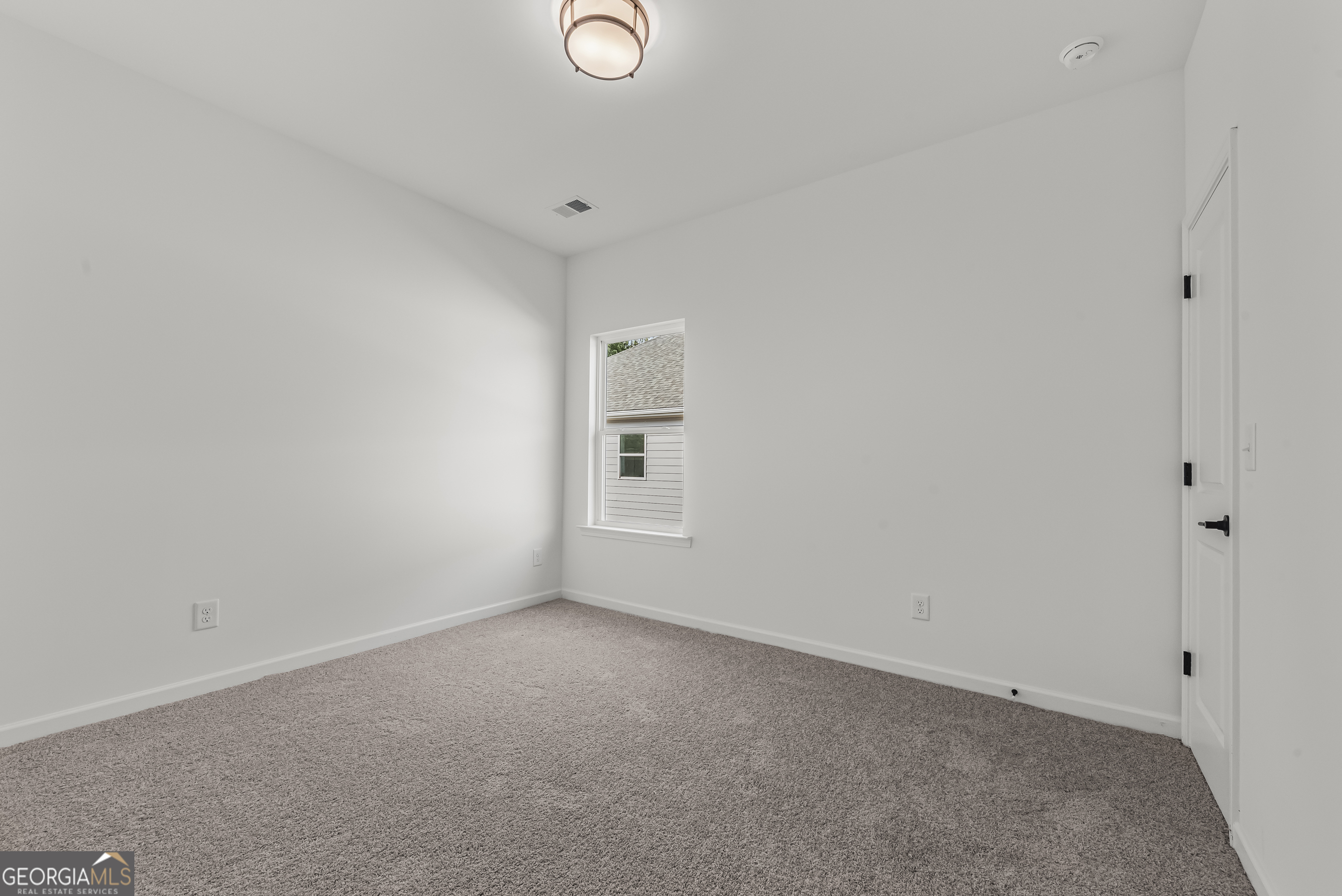 107 Cottage Grove Circle Property Photo 33