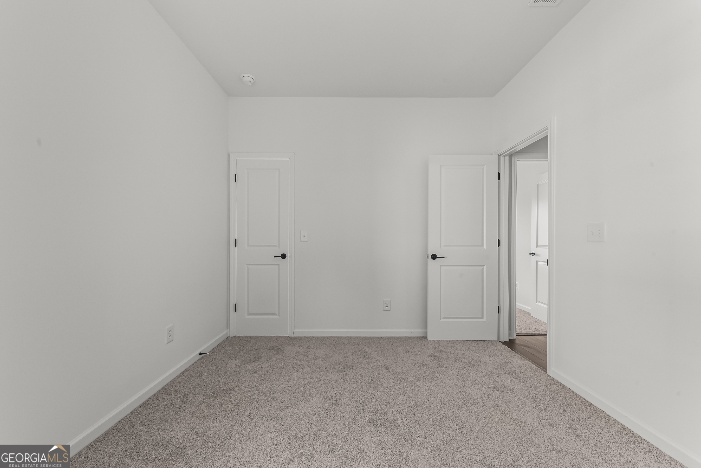 107 Cottage Grove Circle Property Photo 35