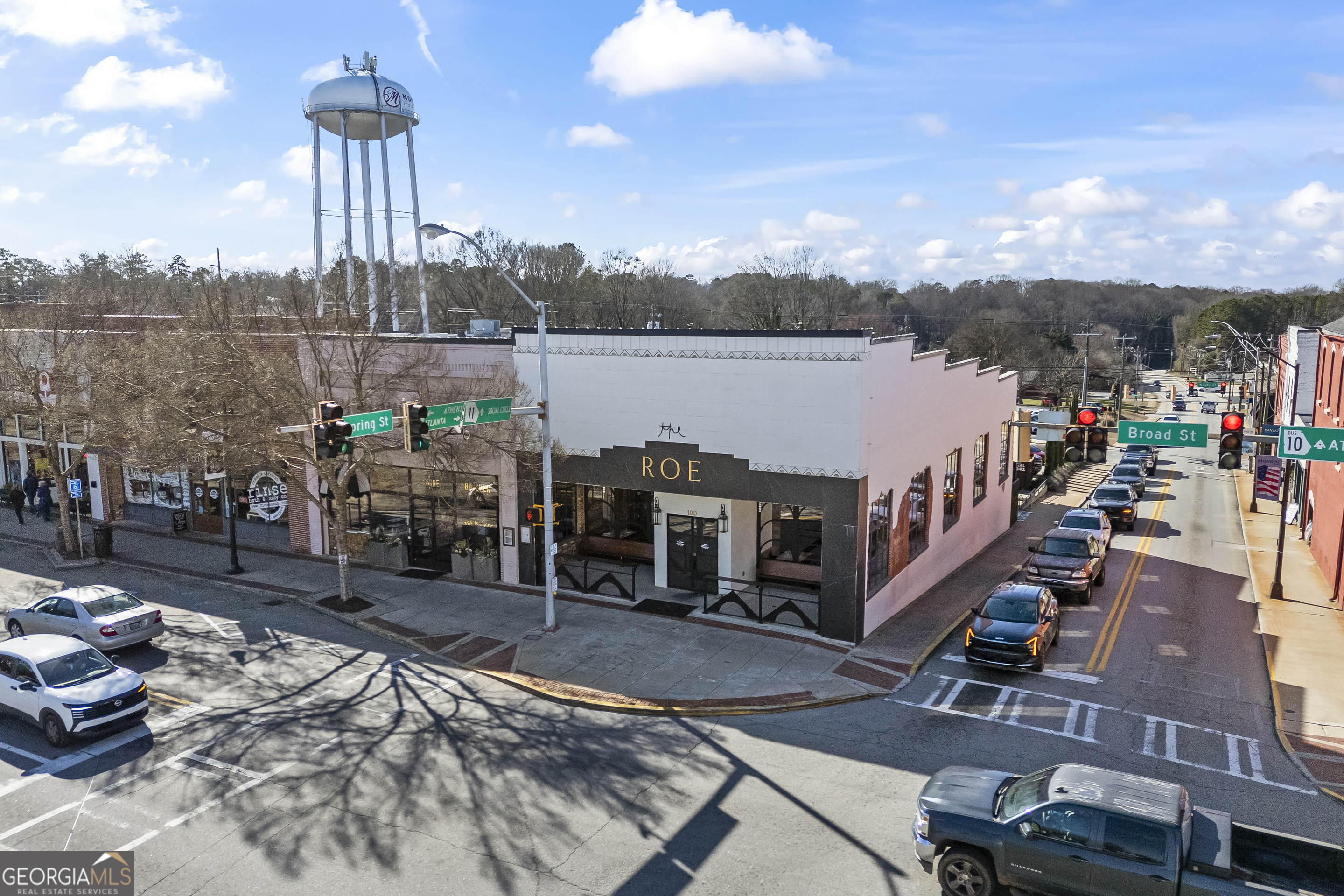 100 S Broad Street Property Photo 1