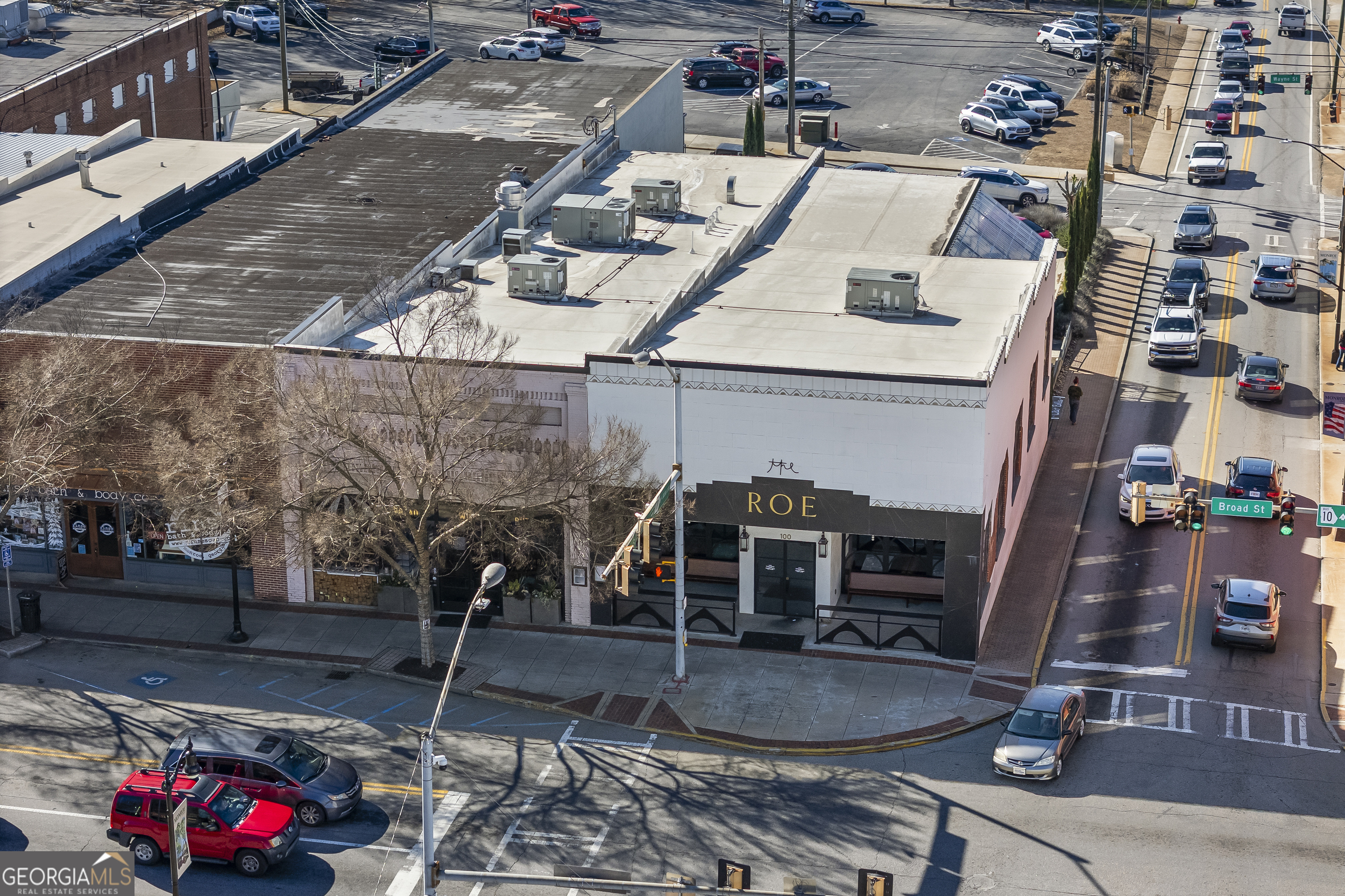 100 S Broad Street Property Photo 2