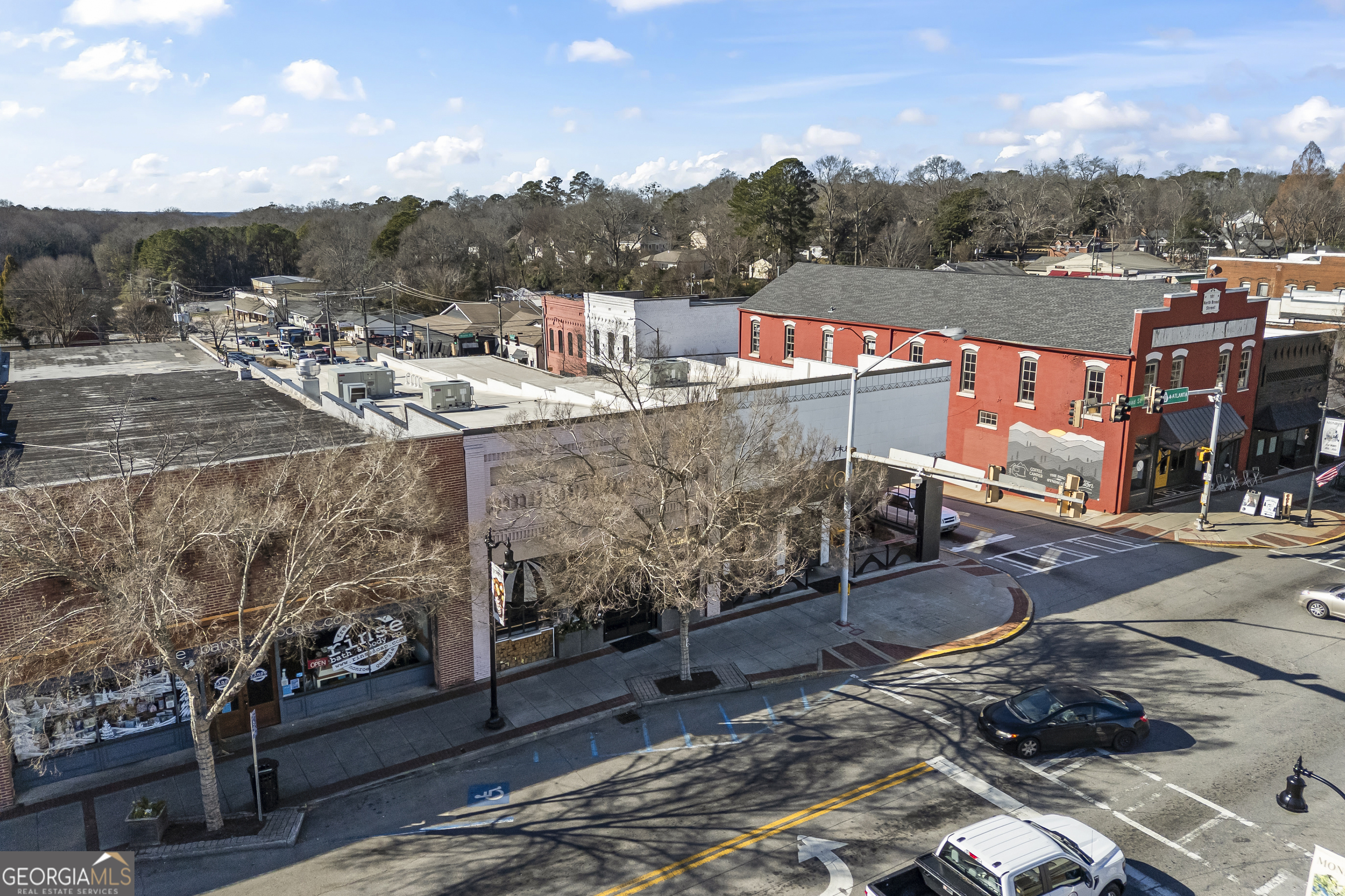 100 S Broad Street Property Photo 4