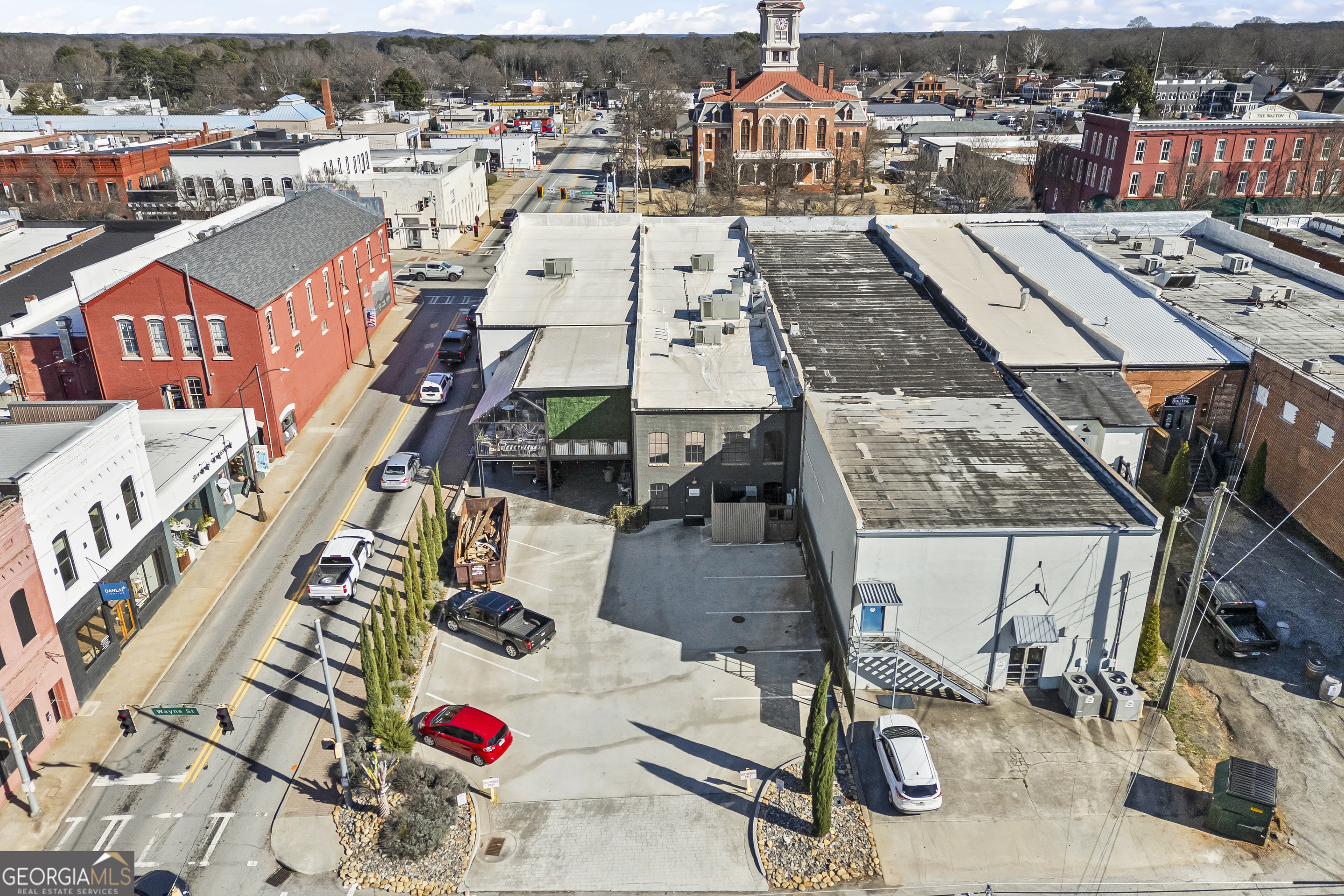 100 S Broad Street Property Photo 6