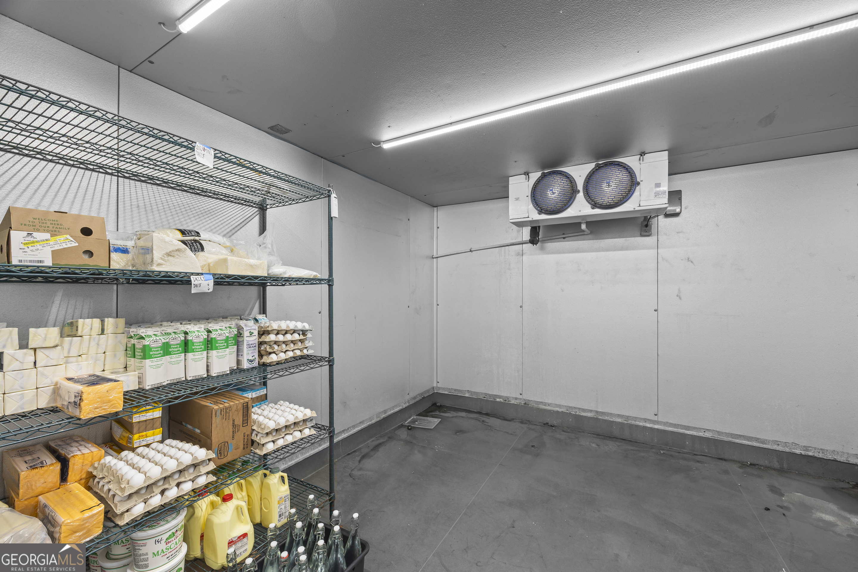100 S Broad Street Property Photo 35