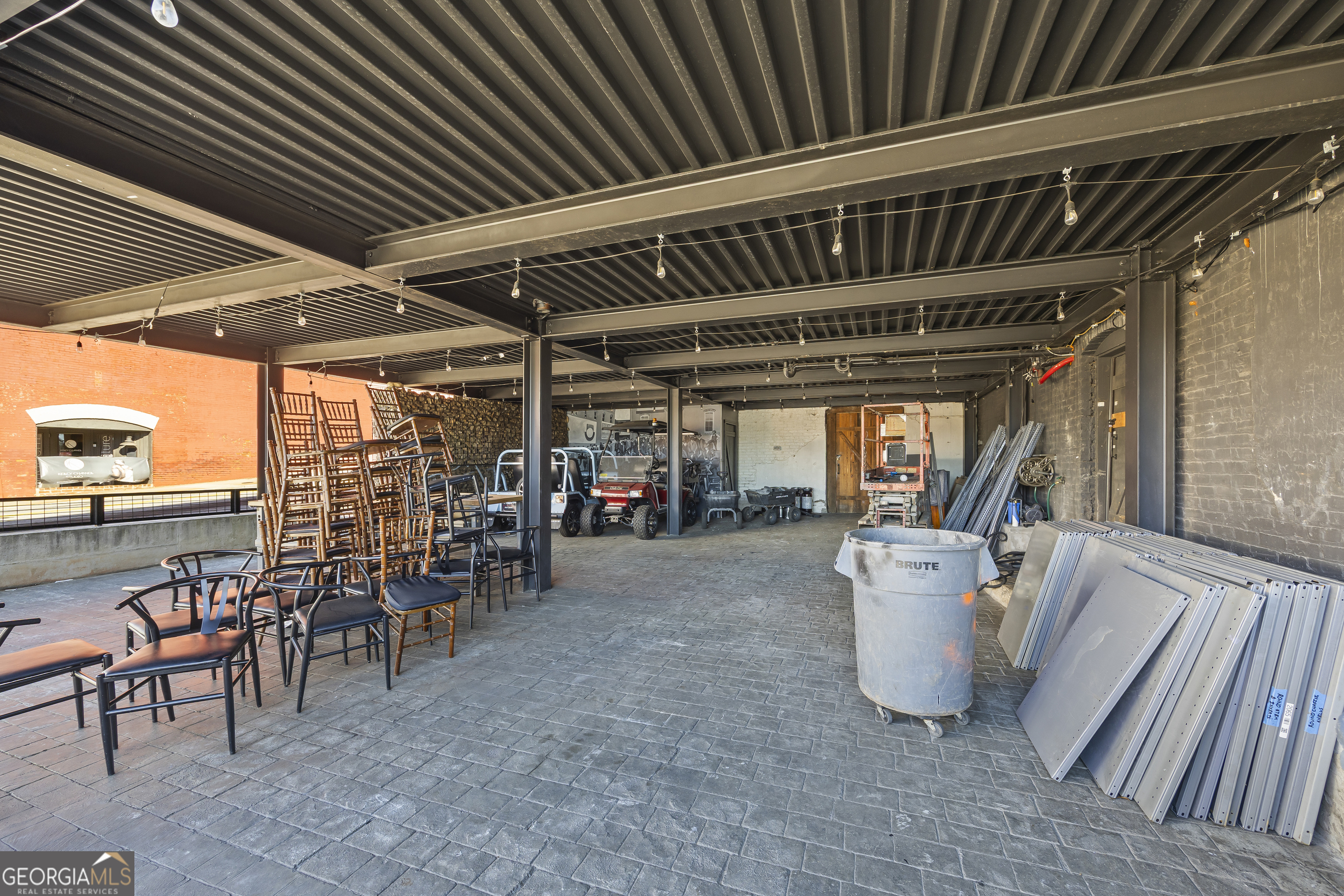 100 S Broad Street Property Photo 47