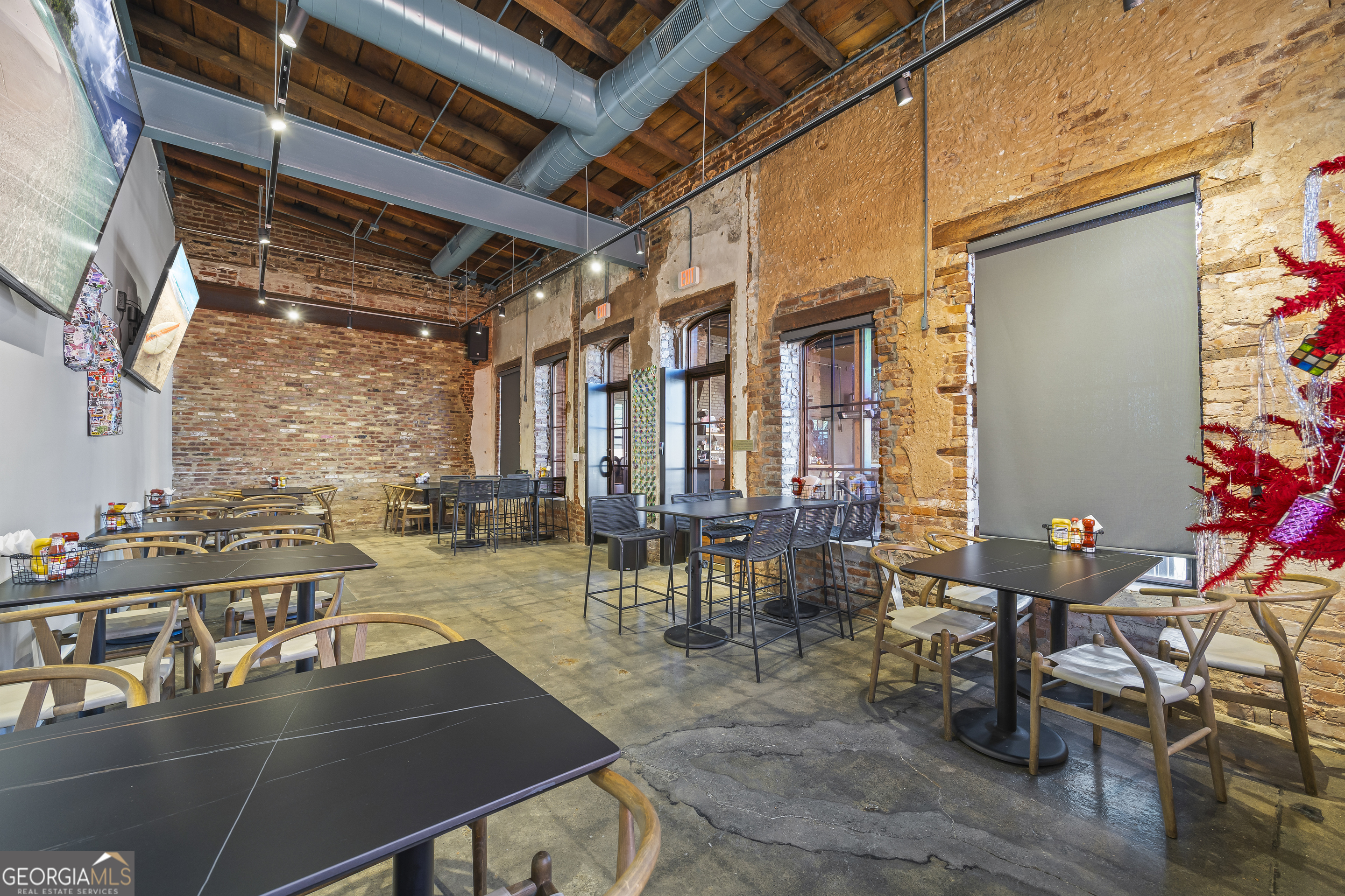 100 S Broad Street Property Photo 66