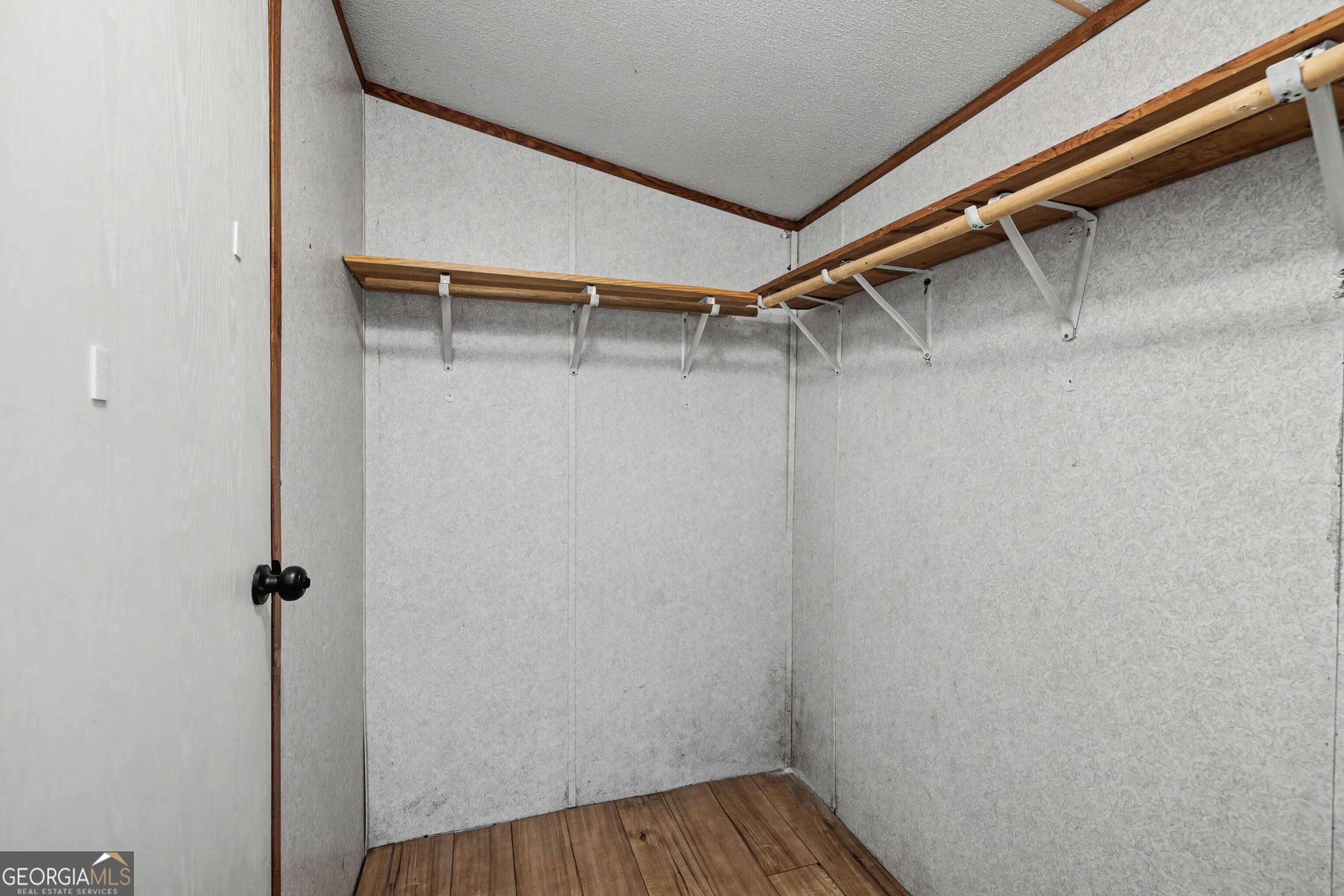 73 Lillian Circle Property Photo 12