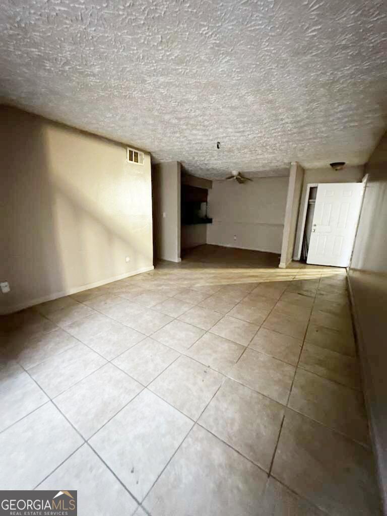 5918 Sutcliff Square Property Photo 2