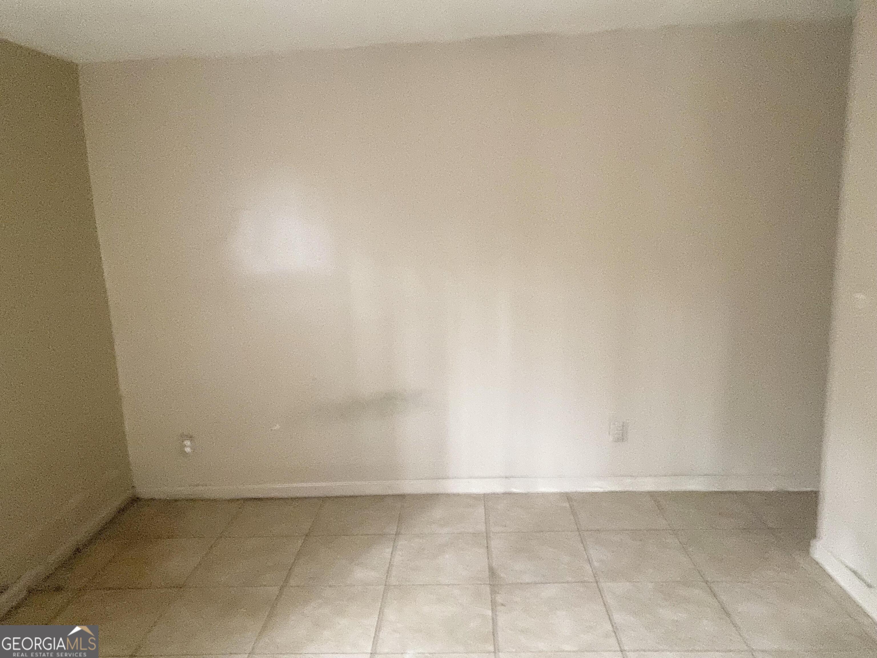5918 Sutcliff Square Property Photo 6